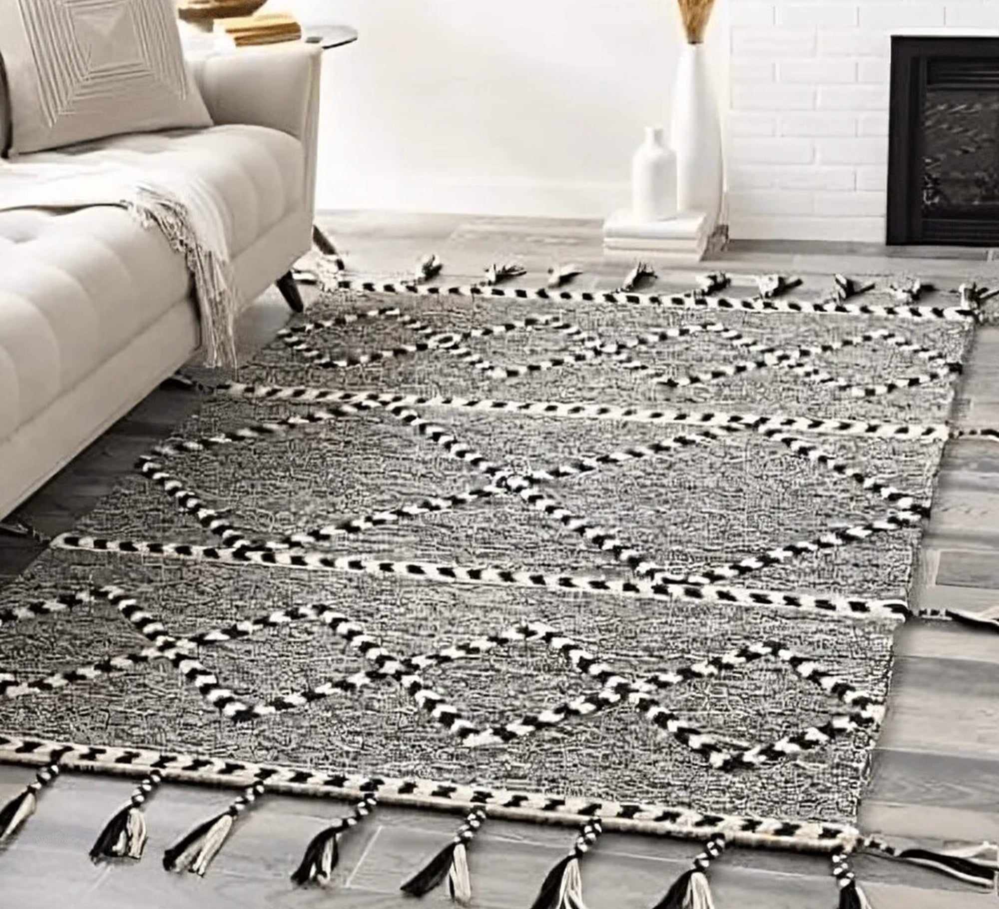 Black and white interlocking checks rug - Vitrine Furniture - Accessories