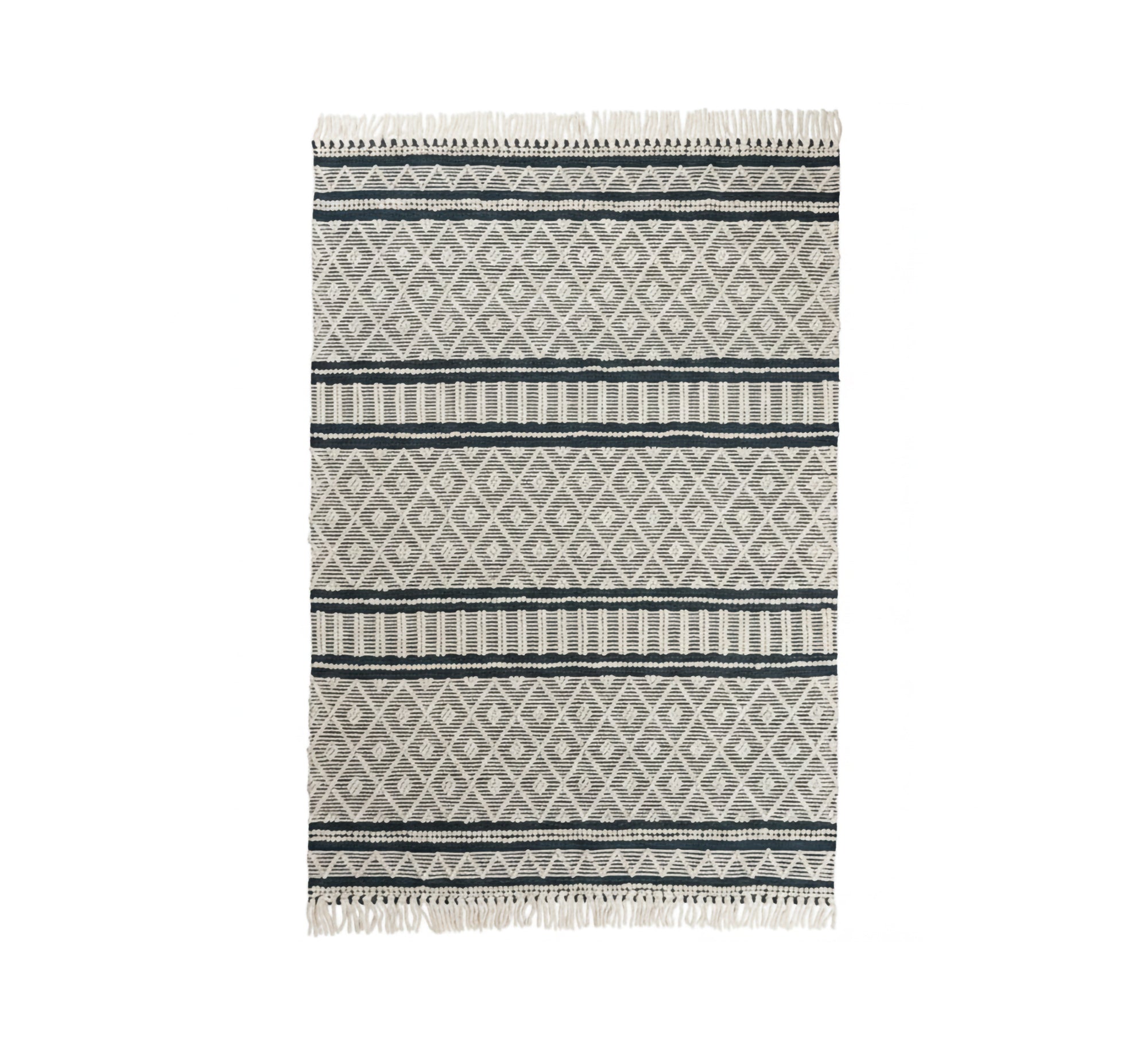 Black and white rug with a diamond pattern - Vitrine Furniture - Accessories