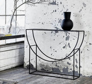 Black circular console - Vitrine Furniture - Furniture
