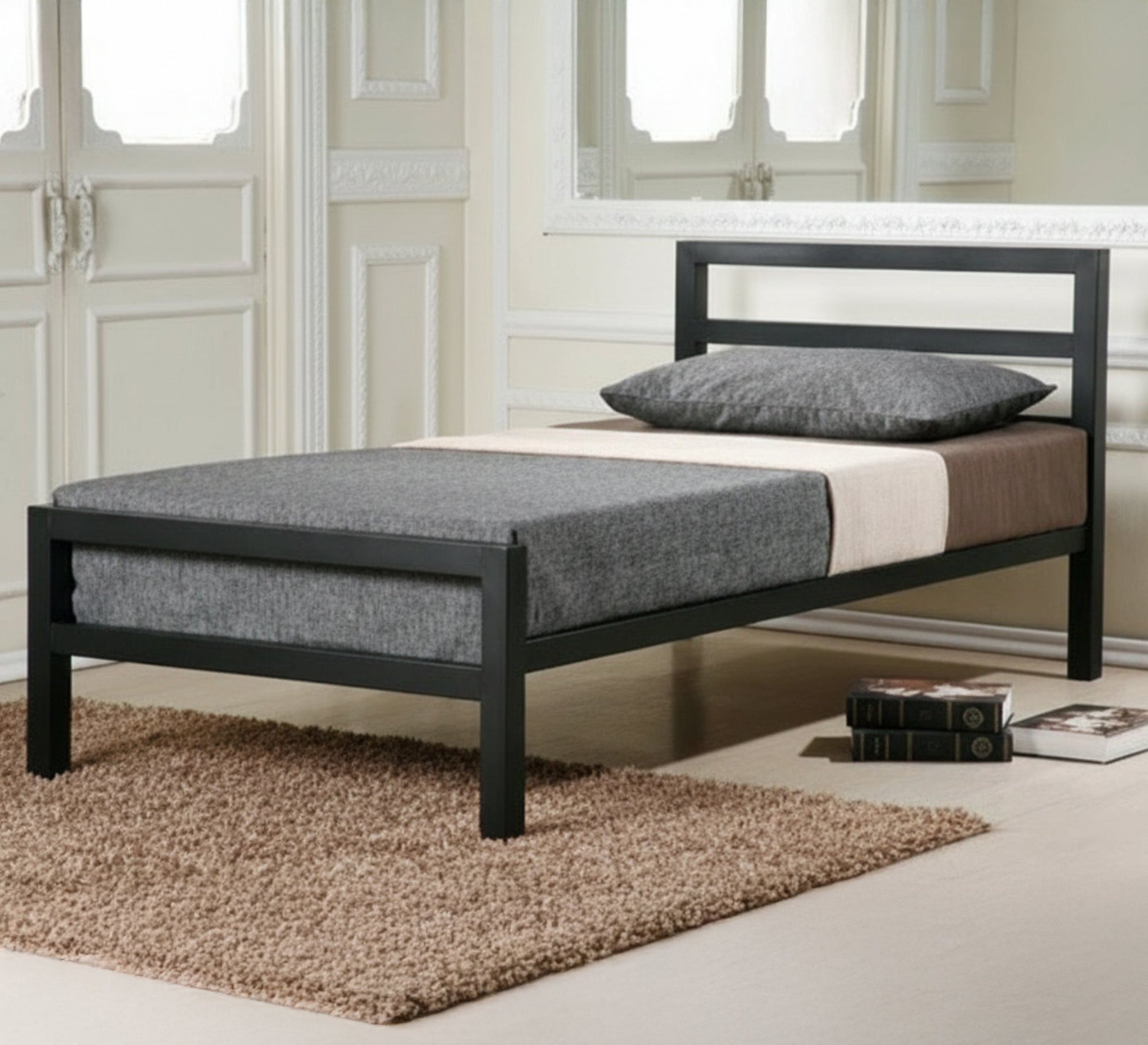 Black metal bed with a simple, modern design - Vitrine Furniture - Furniture