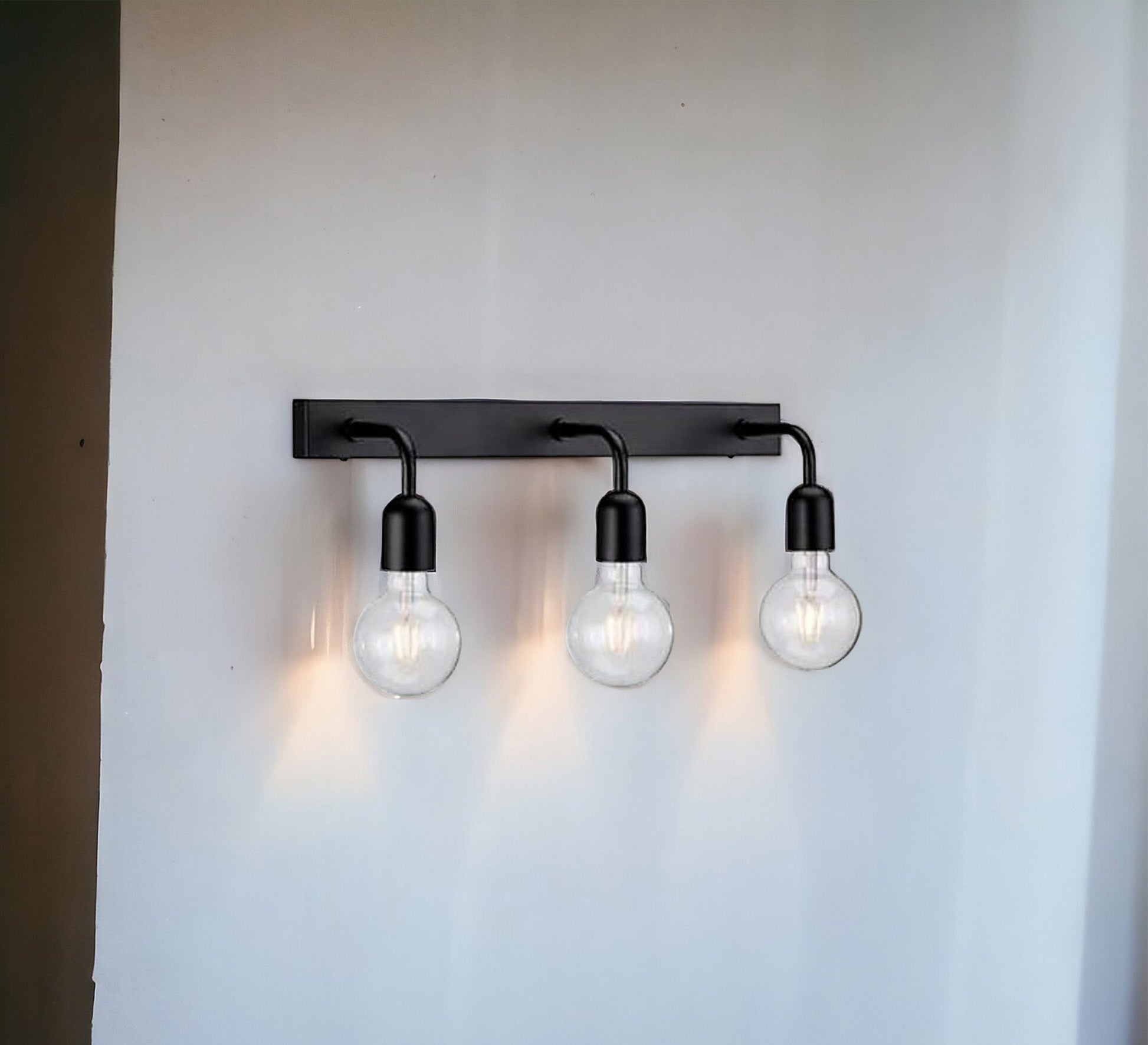 Black metal triple wall lamp - Vitrine Furniture - Lighting