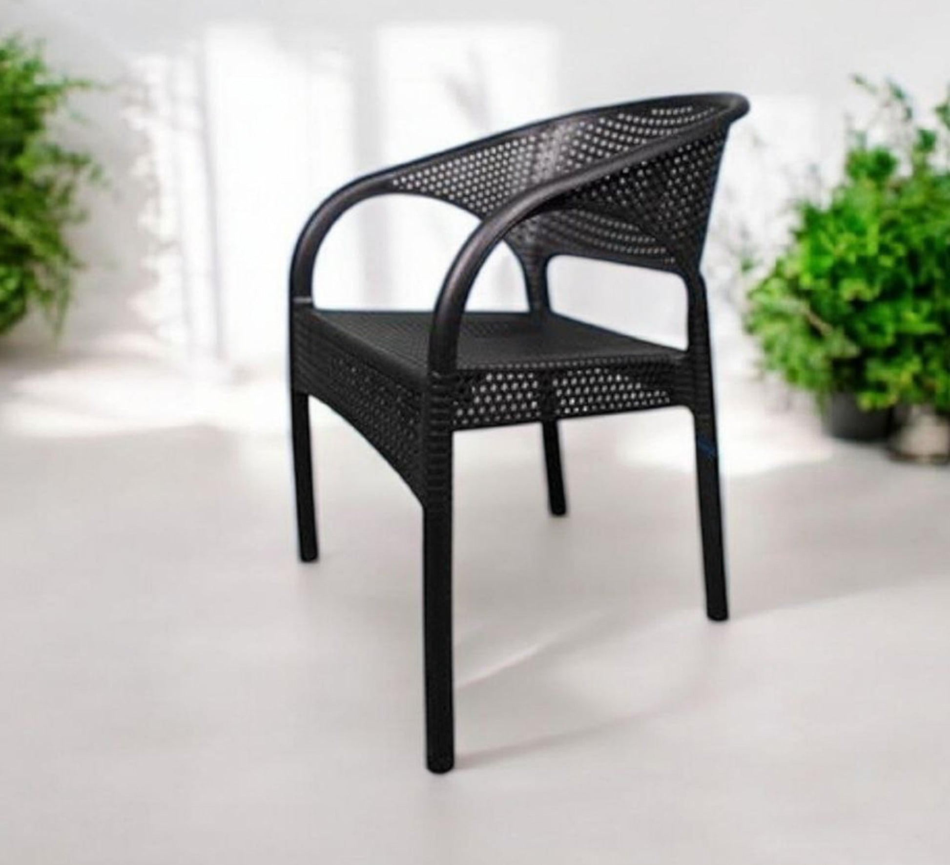 Black patio set, elegant, durable, comfortable, modern - Vitrine Furniture - Outdoor Products
