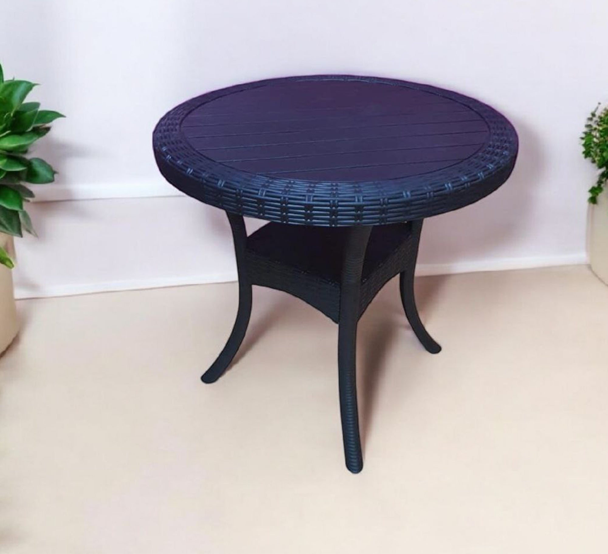 Black, round, elegant, durable outdoor patio set. - Vitrine Furniture - Outdoor Products