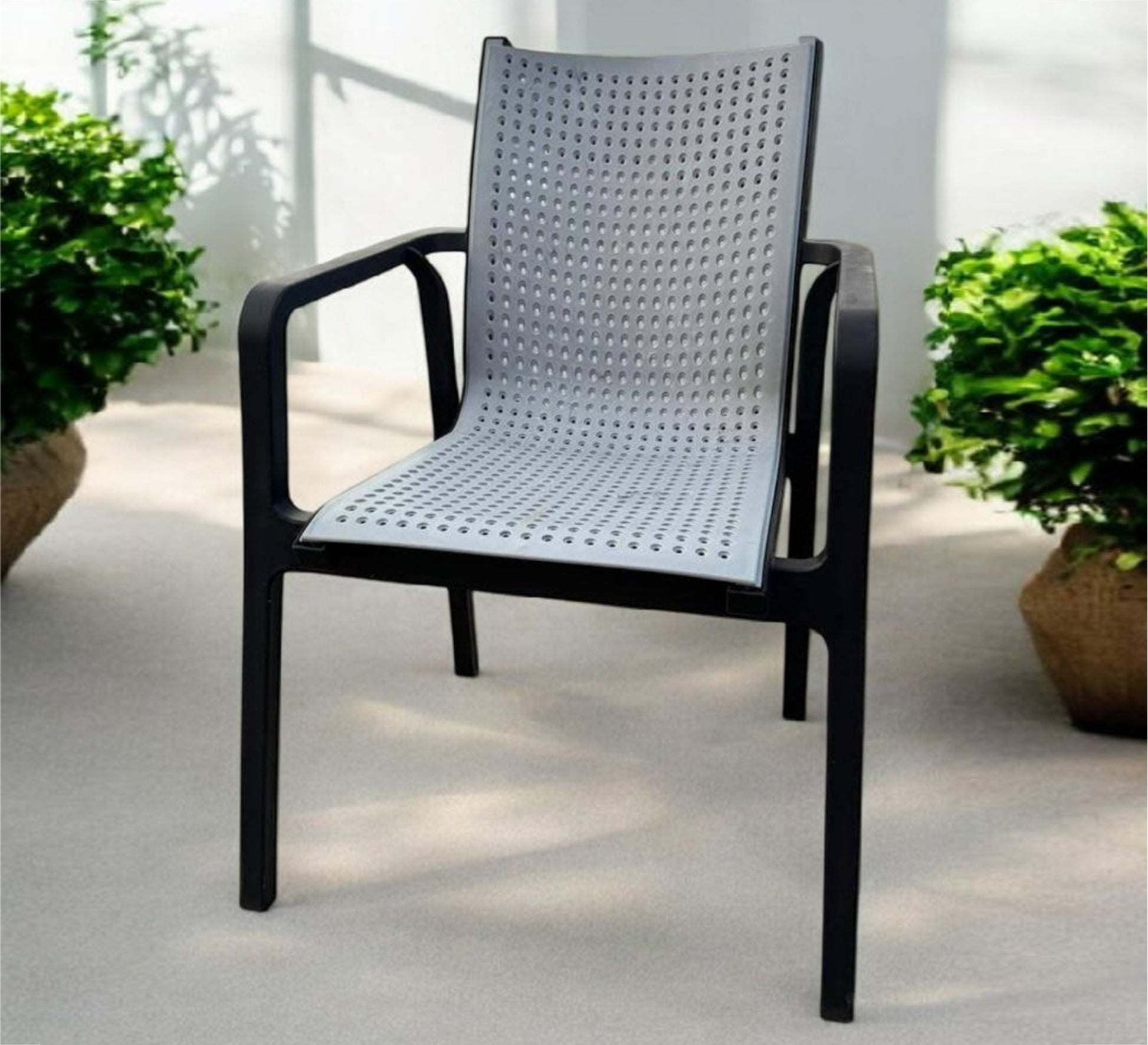 Black/gray outdoor seating set, modern and comfortable - Vitrine Furniture - Outdoor Products