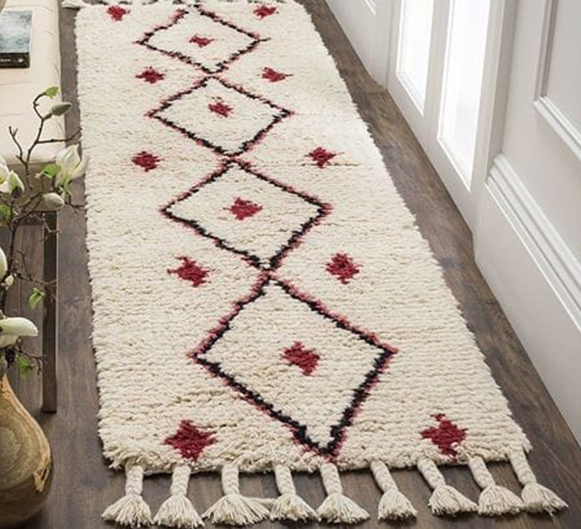 Bohemian runner rug with soft red patterns - Vitrine Furniture - Accessories