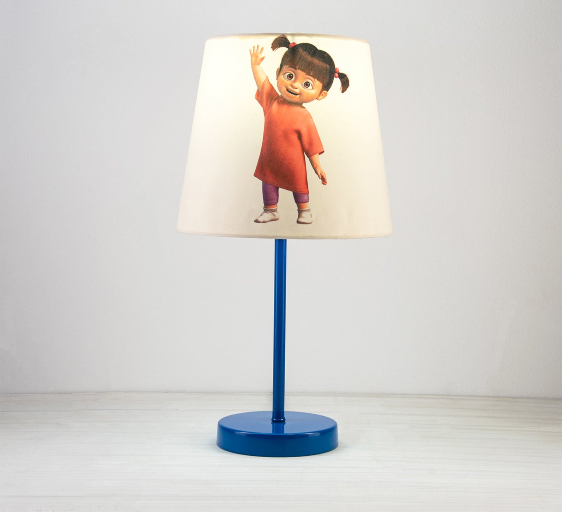 Boo Lamp: A touch of innocence for your child's room with a blue base - Vitrine Furniture - Lighting