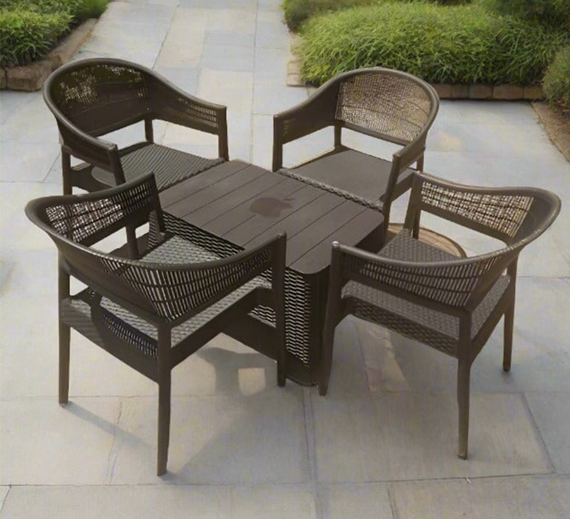 Brown, elegant, durable, practical, outdoor patio set - Vitrine Furniture - Outdoor Products