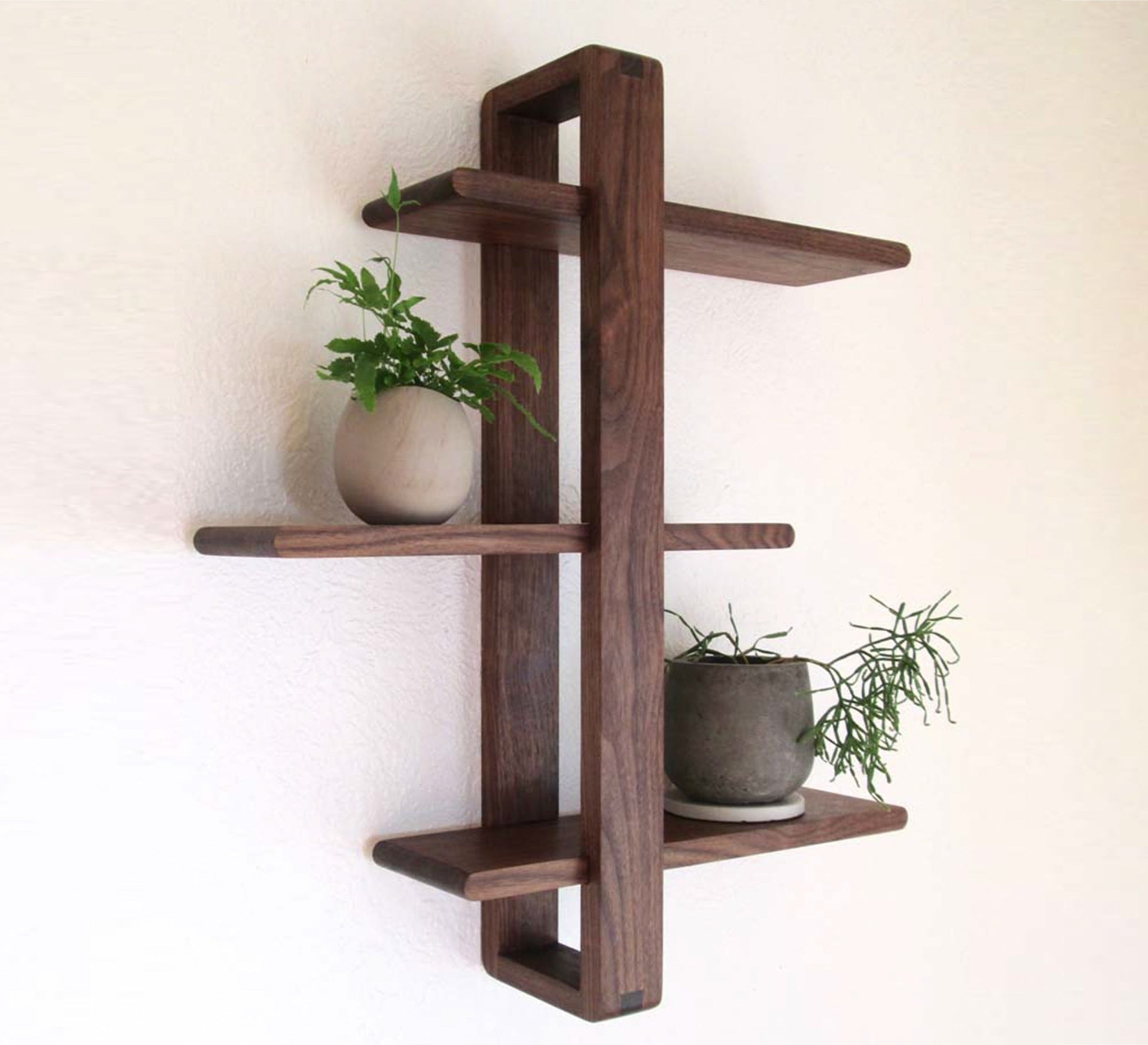 Brown Wall Shelves - Vitrine Furniture - Décor