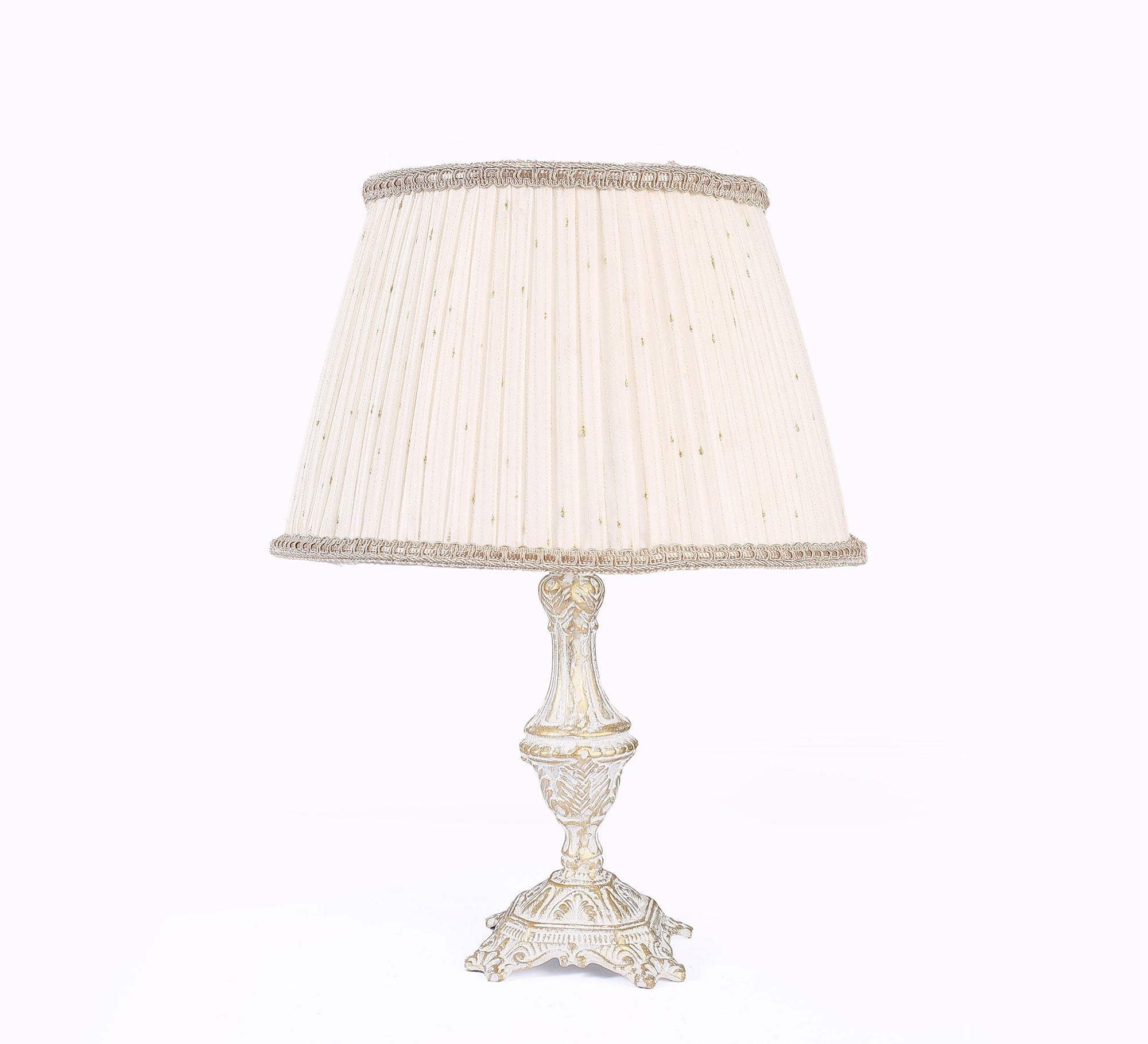 Carved table lamp, decorating spaces - Vitrine Furniture - Lighting