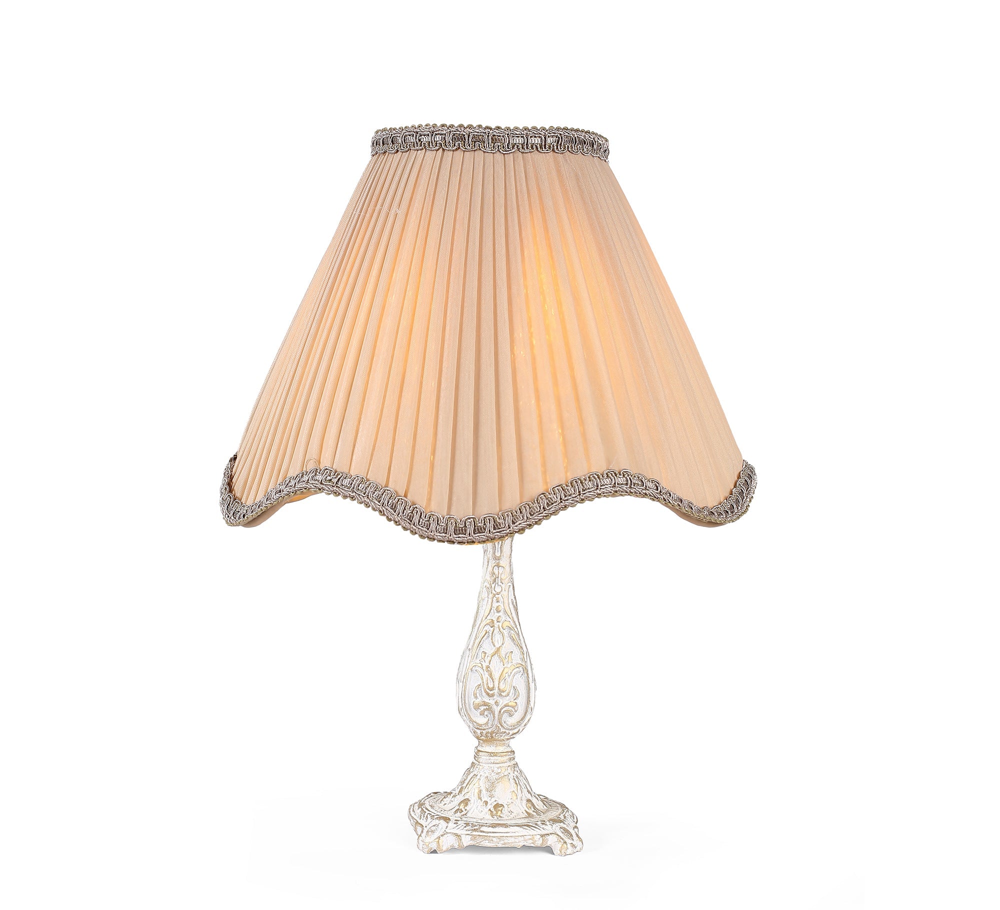 Carved table lamp with a luxurious touch - Vitrine Furniture - Lighting