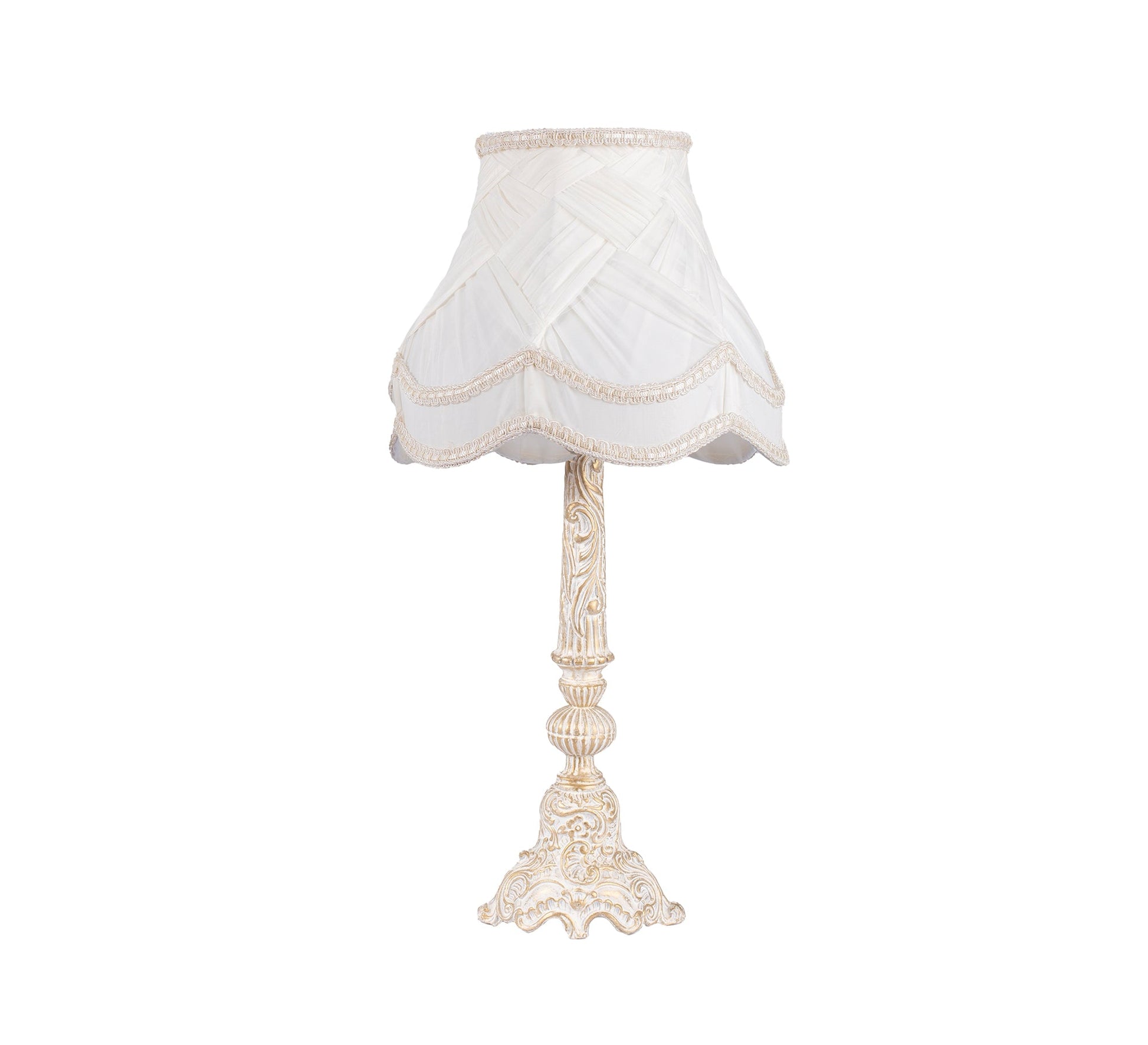 Carved table lamp with an antique touch - Vitrine Furniture - Lighting