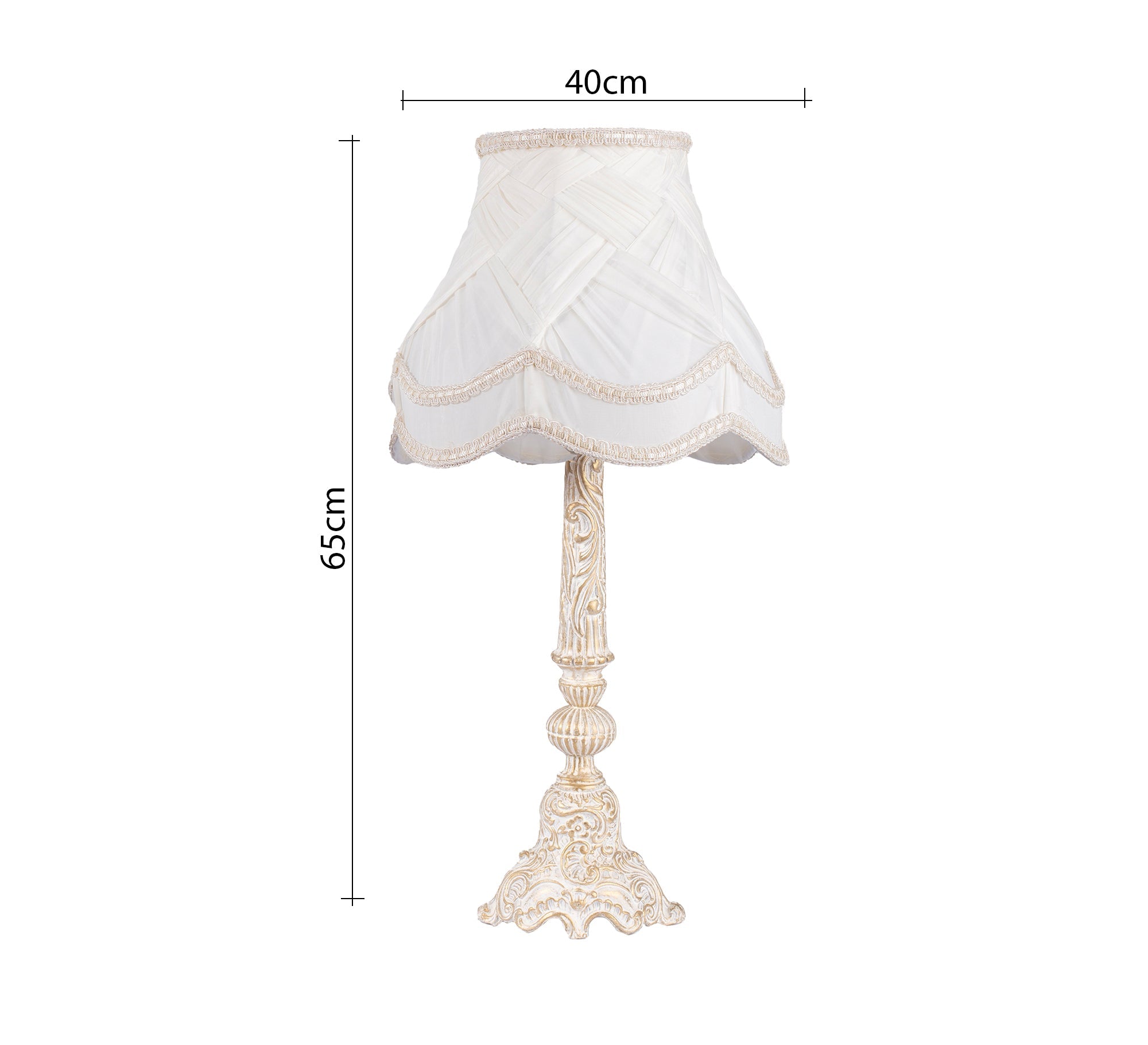 Carved table lamp with an antique touch - Vitrine Furniture - Lighting