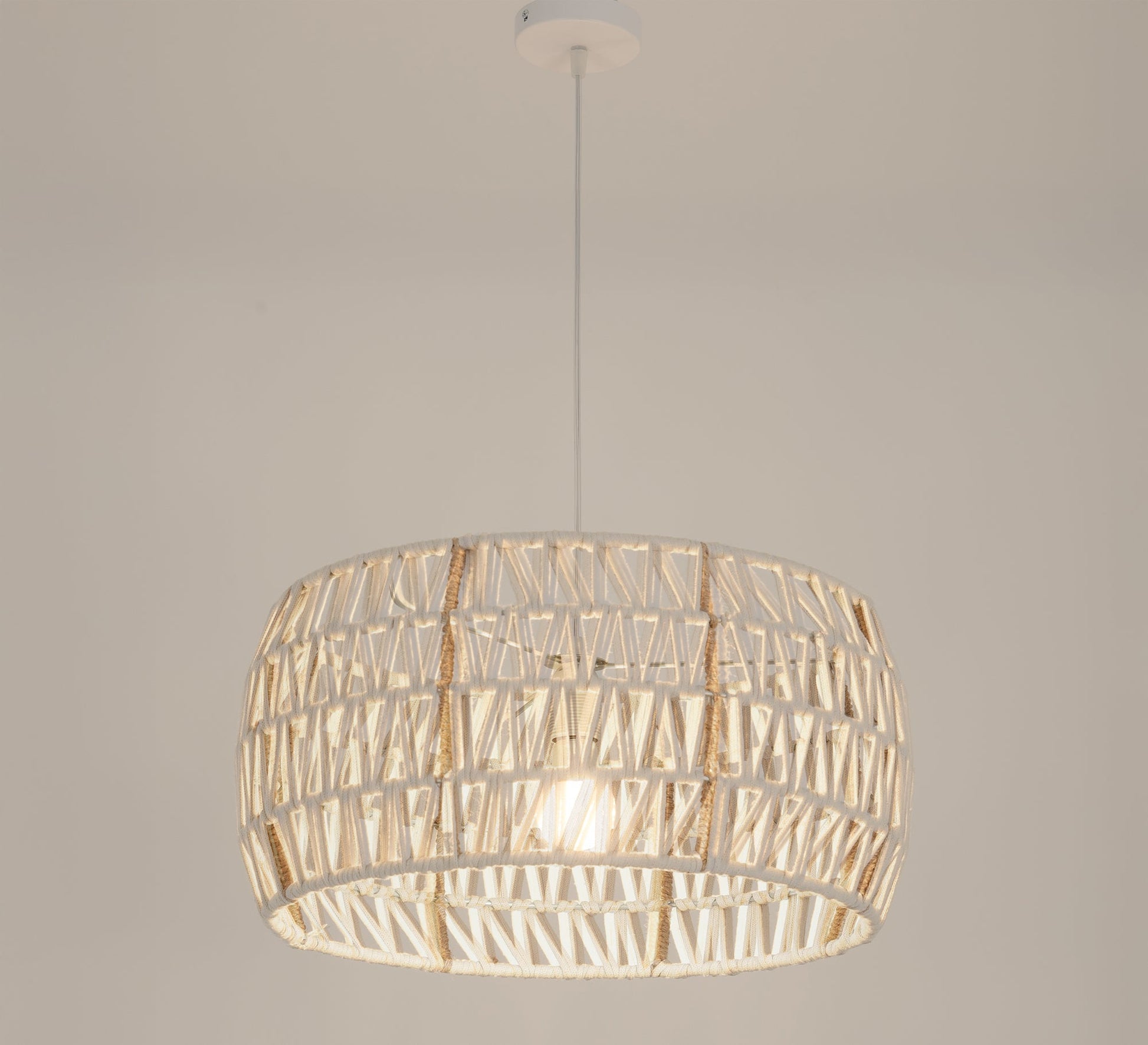 Chandelier with a distinctive geometric design - Vitrine Furniture - Ceiling lights