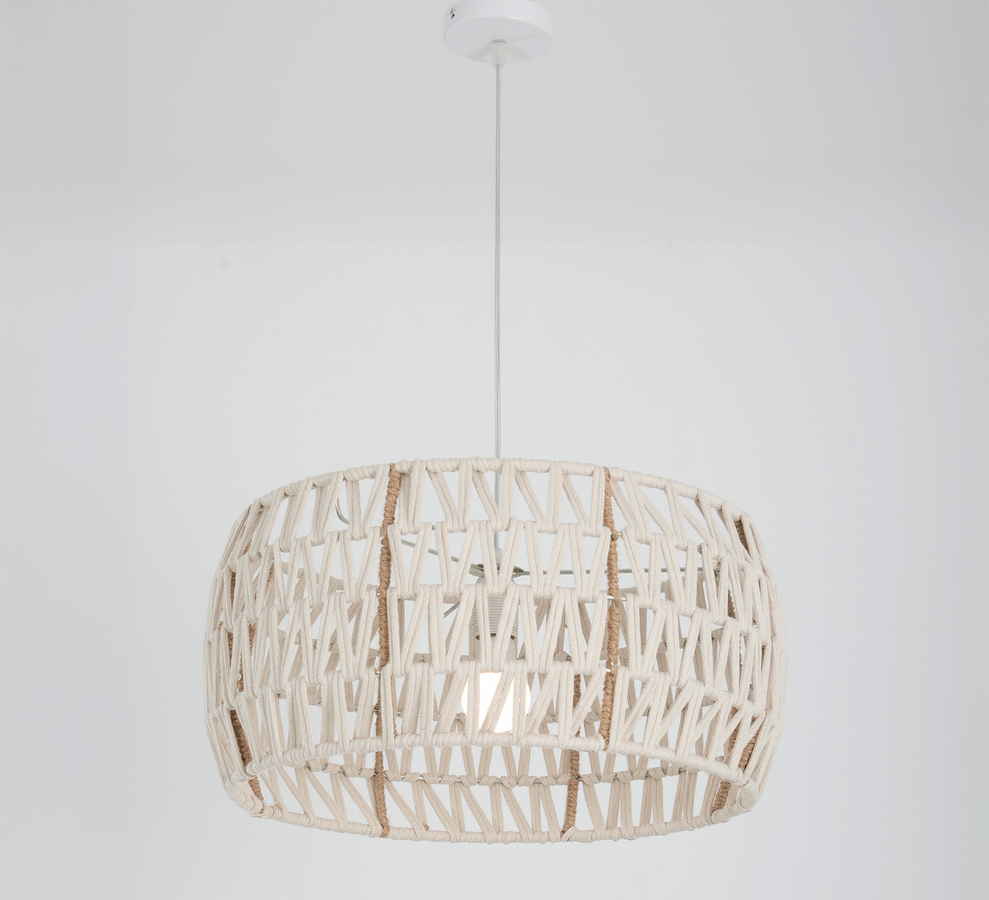 Chandelier with a distinctive geometric design - Vitrine Furniture - Ceiling lights
