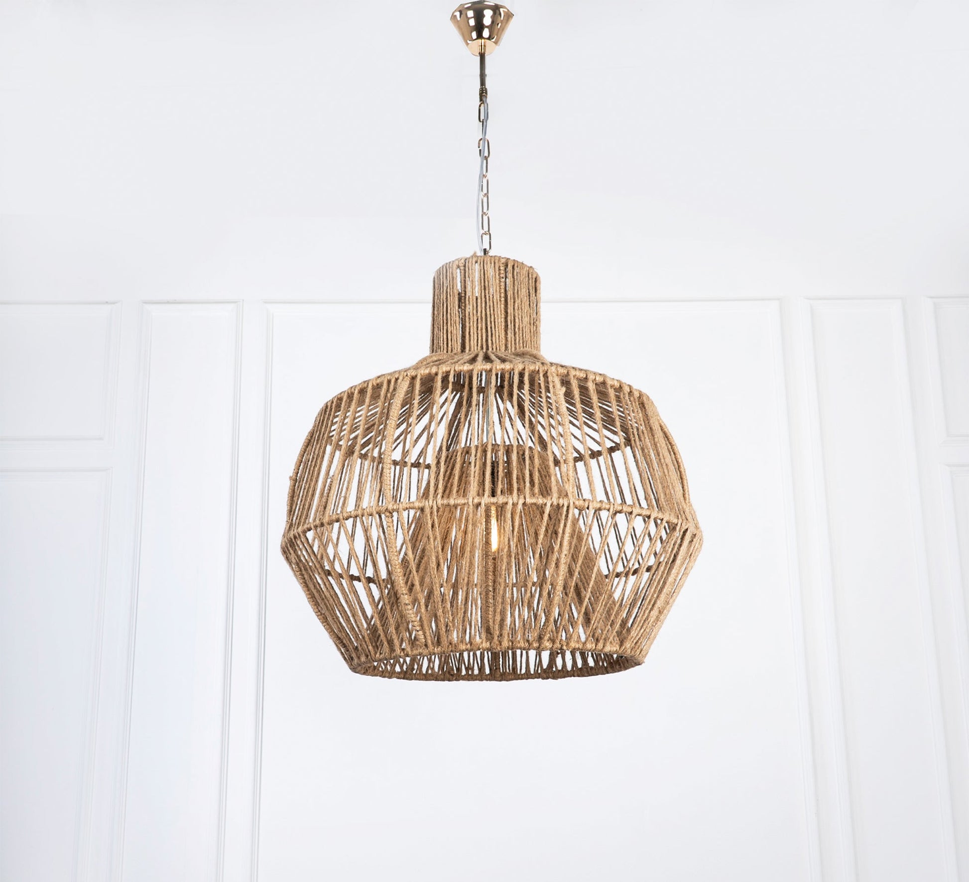 Chandelier with modern design - Vitrine Furniture - Lighting