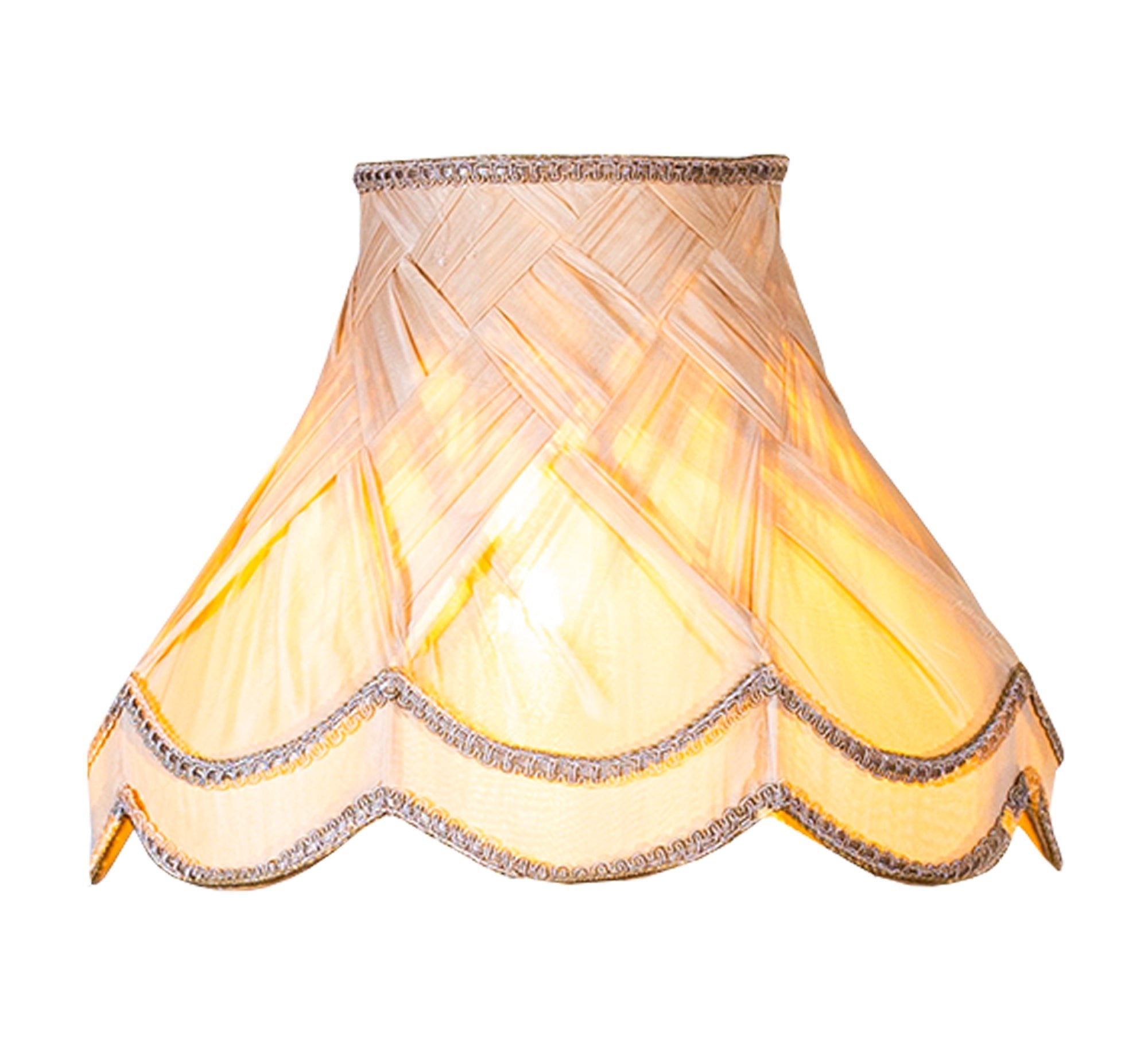 Charming lighting with antique lines - Vitrine Furniture - Lighting