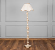 Classic antique elegant floor lamp - Vitrine Furniture - Lighting