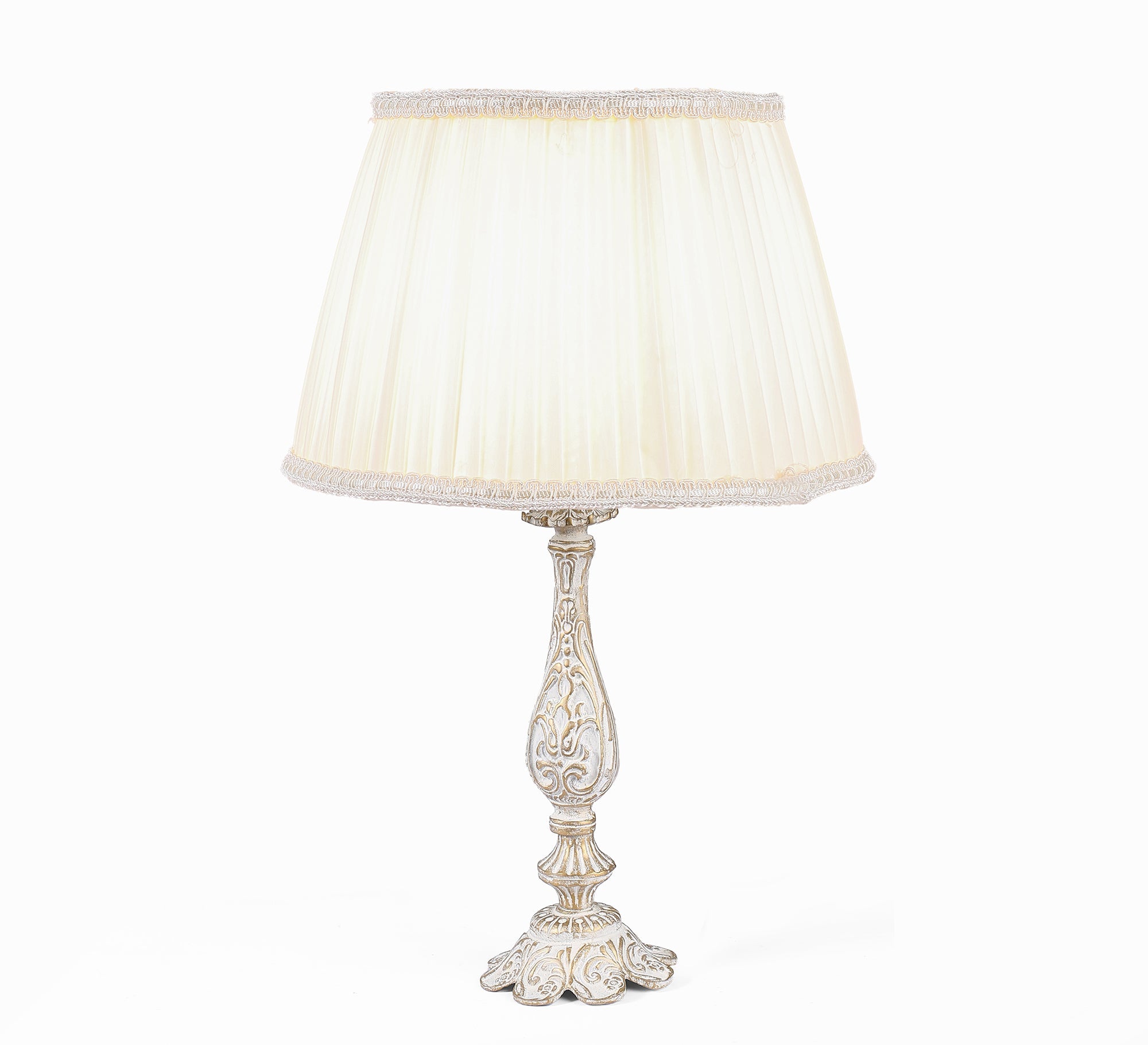 Classic antique style lamp - Vitrine Furniture - Lighting