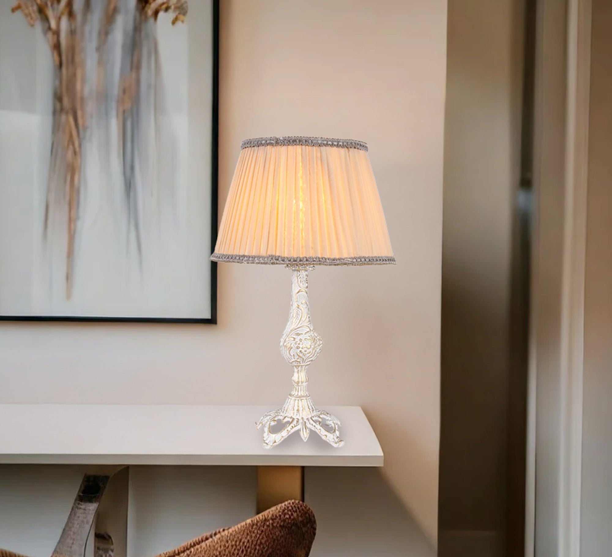 Classic beige lamp with a golden touch - Vitrine Furniture - Lighting