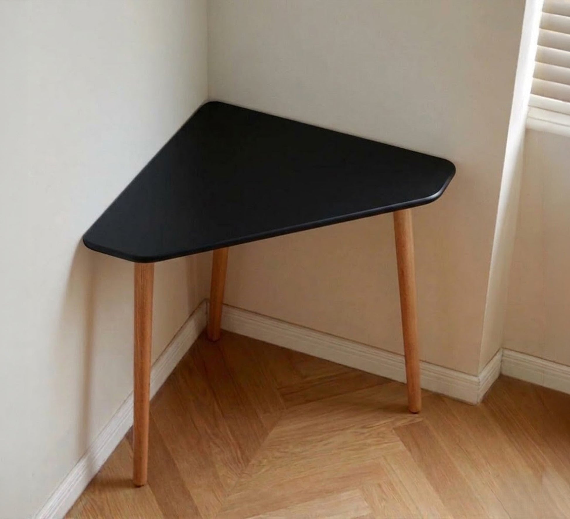 Classic corner desk without drawers - Vitrine Furniture - Desks