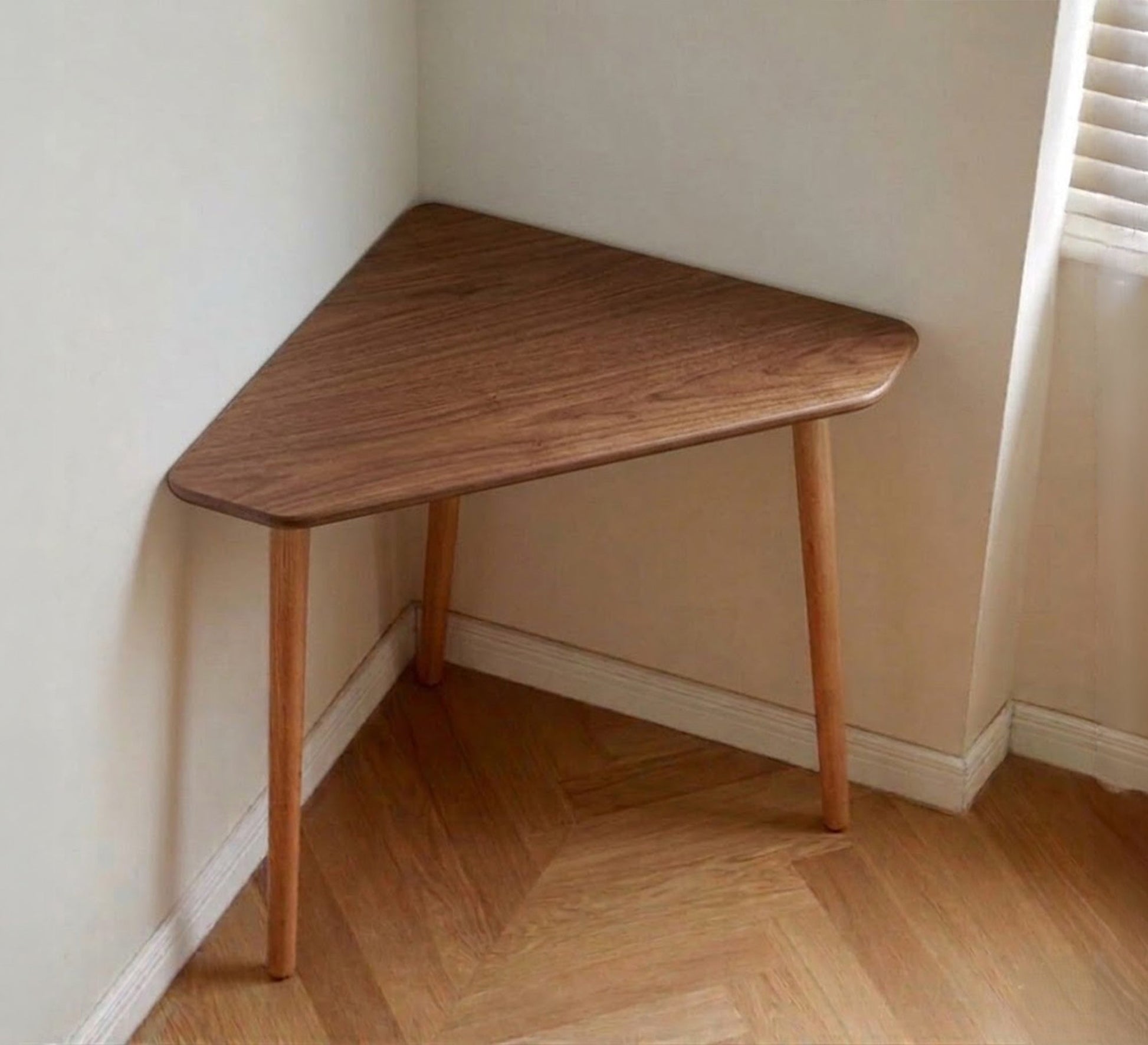 Classic corner desk without drawers - Vitrine Furniture - Desks