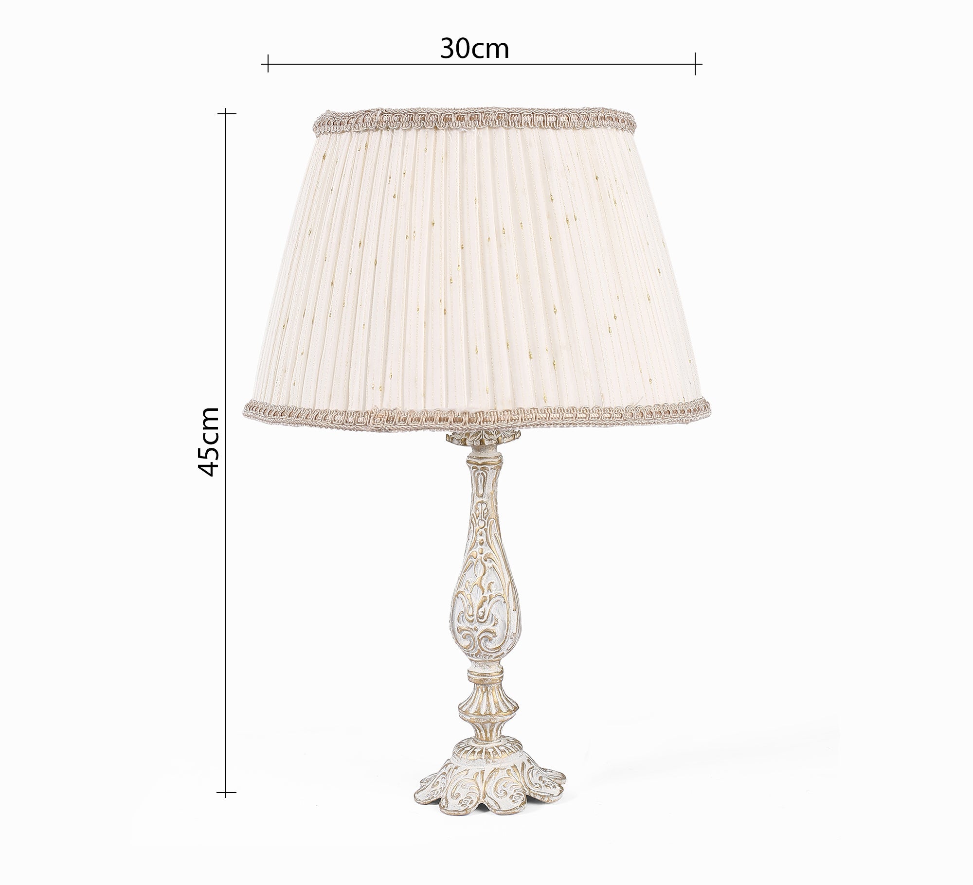 Classic lamp in an elegant antique style - Vitrine Furniture - Lighting