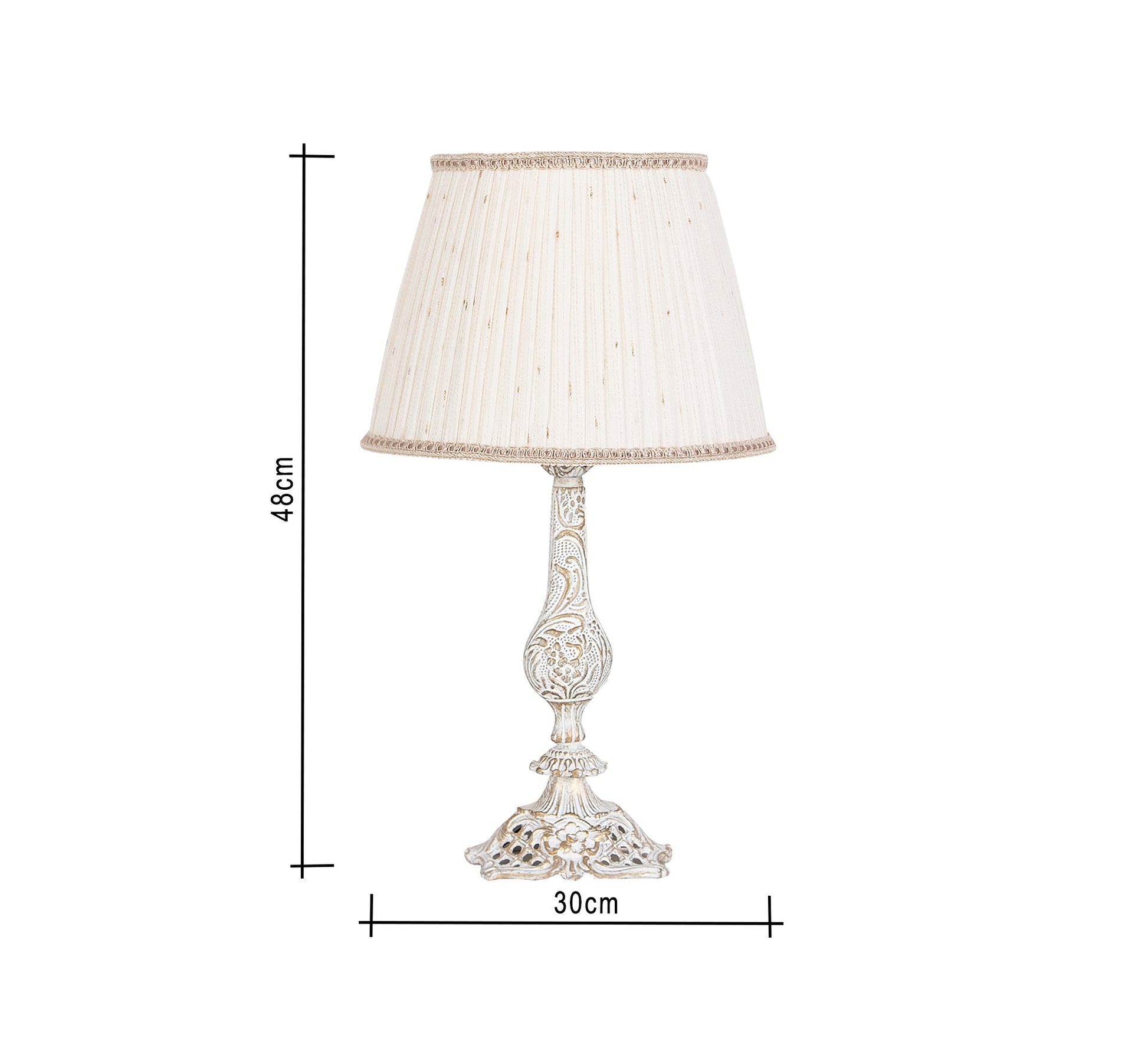 Classic lampshade with lace thread - Vitrine Furniture - Lighting