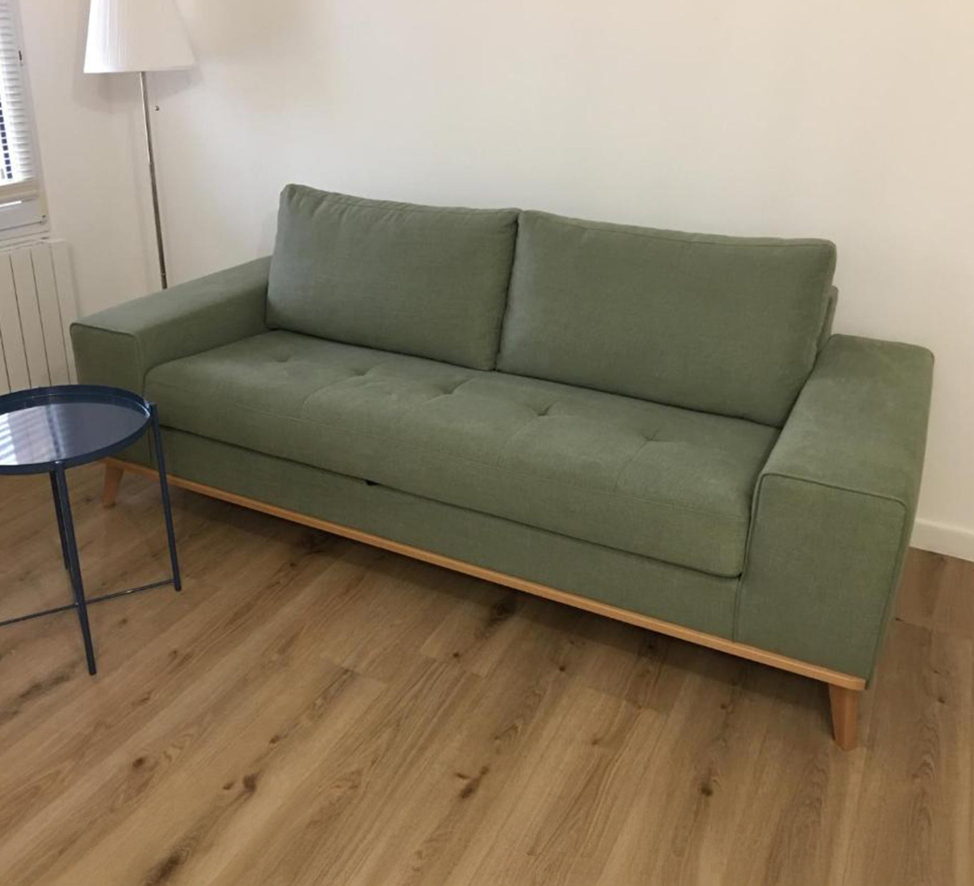 Classic sofa design - Vitrine Furniture - Furniture