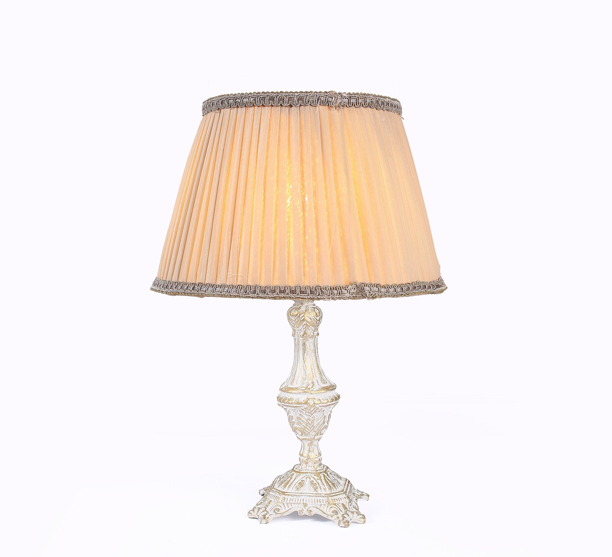 Classic table lamp for cozy lighting - Vitrine Furniture - Lighting