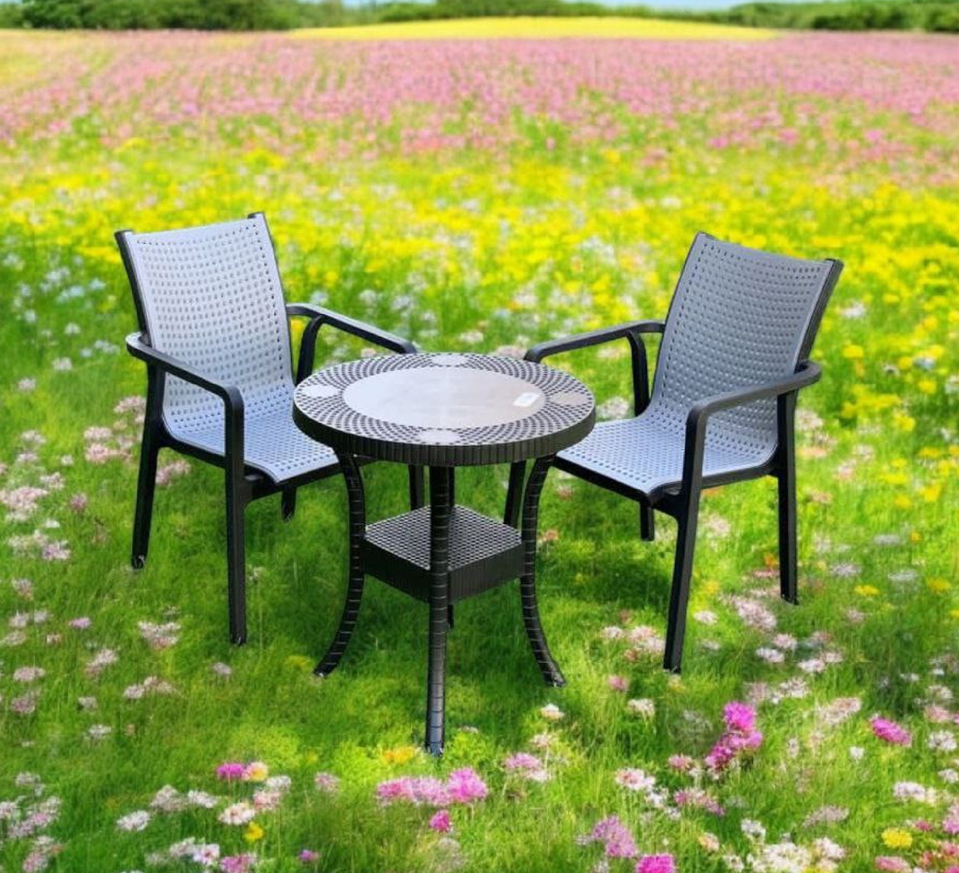 Comfortable outdoor seating set with a modern design - Vitrine Furniture - Outdoor Products