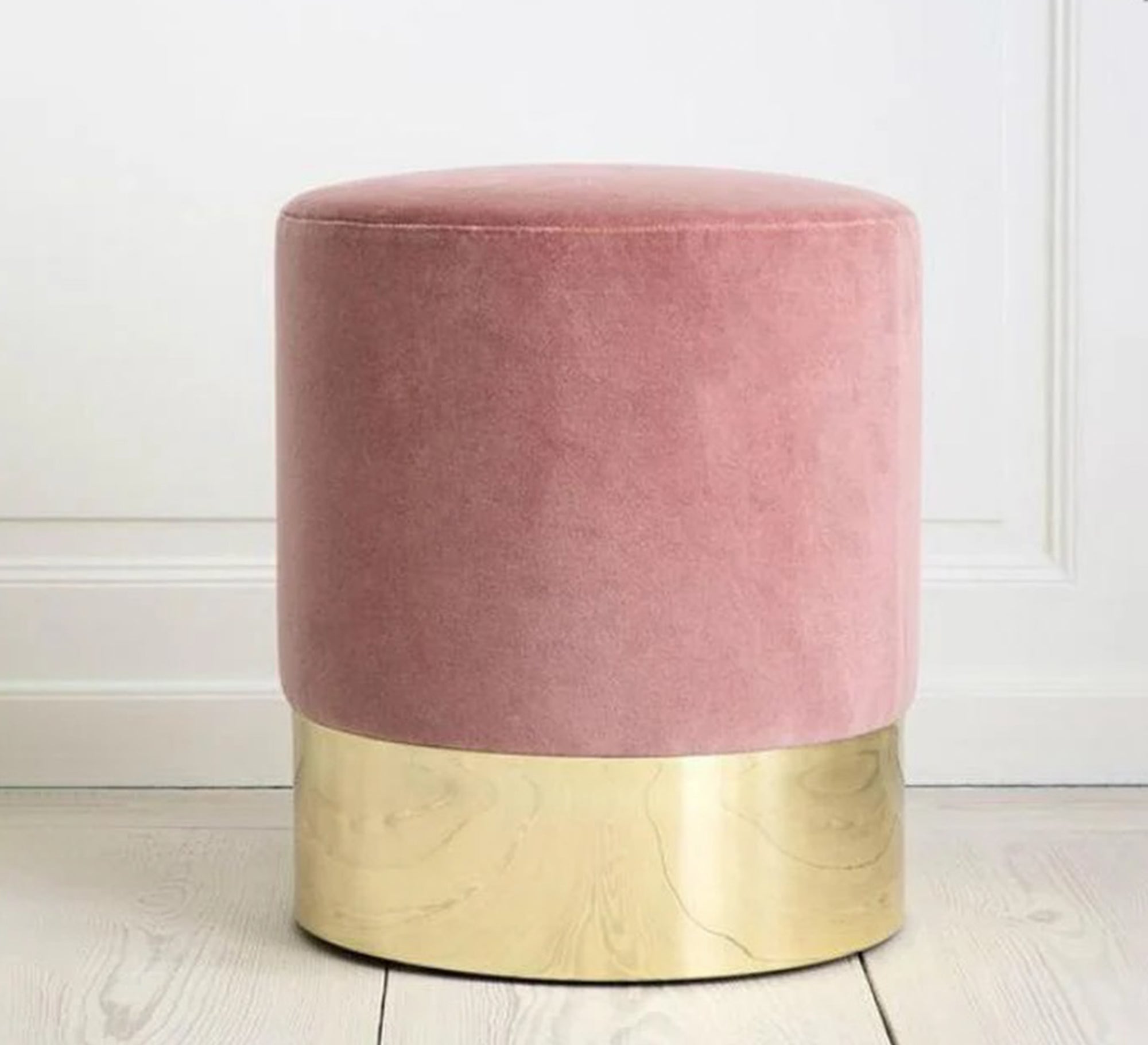 Comfortable pink pouffe - Vitrine Furniture - Furniture