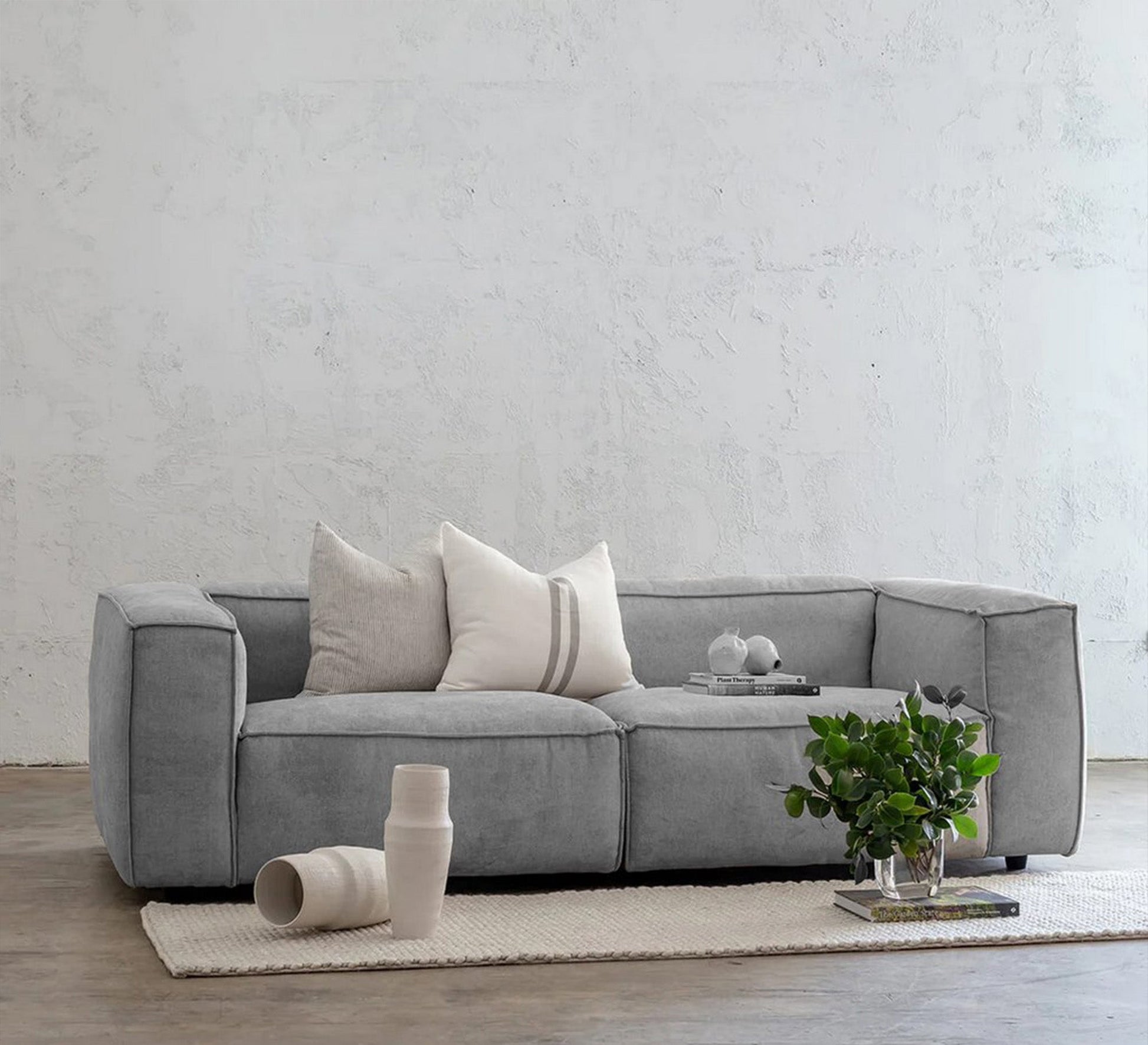 Comfortable sofa with low back - Vitrine Furniture - Sofas