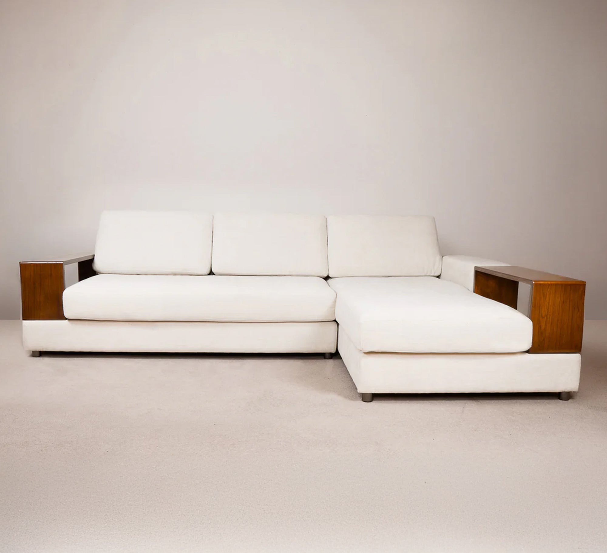 Country corner with wooden side armrests - Vitrine Furniture - Furniture