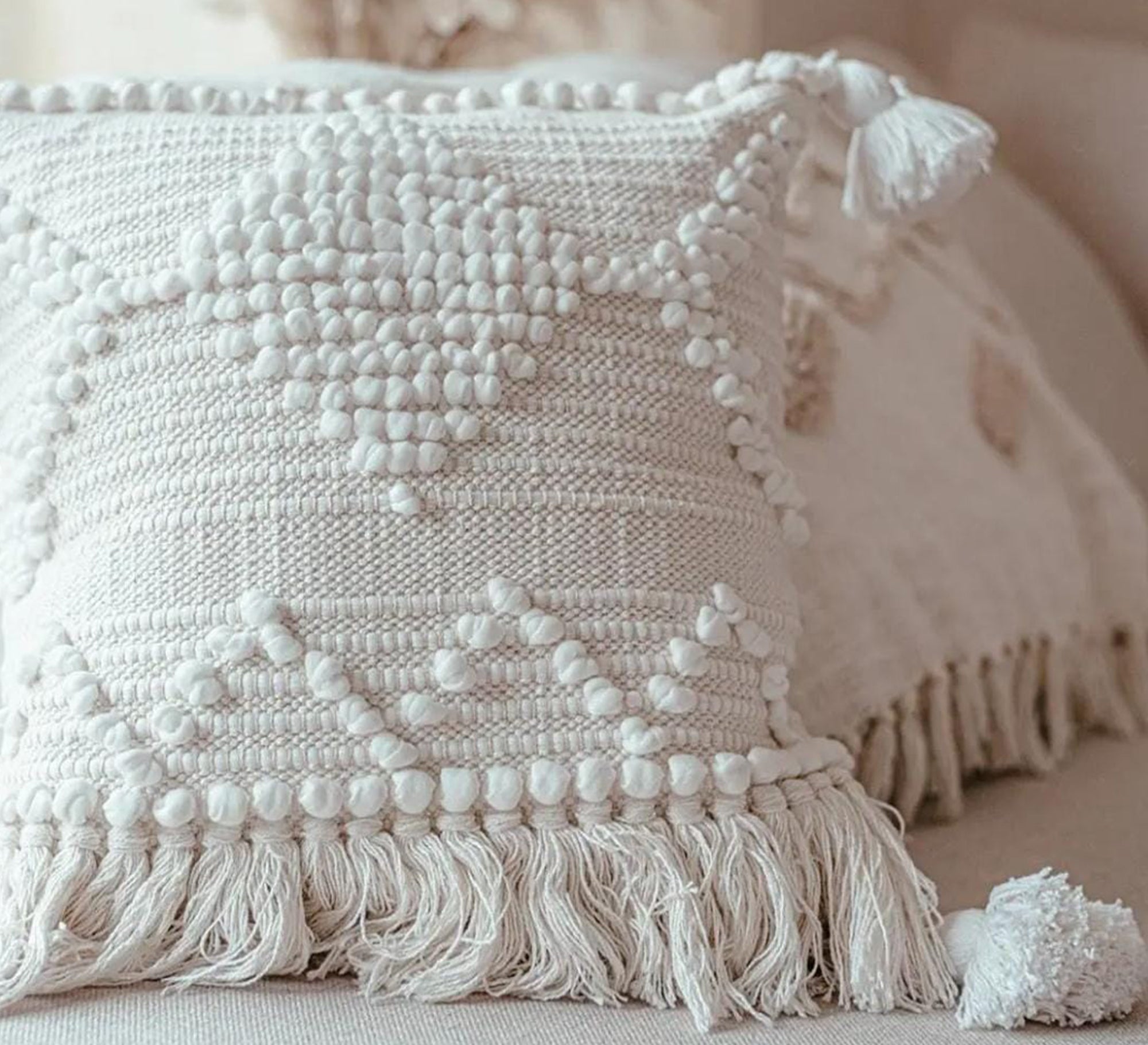 Cushions featuring bold patterns - Vitrine Furniture - Accessories