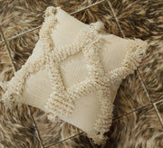 Cushions that complement the elegance of your sofa - Vitrine Furniture - Accessories