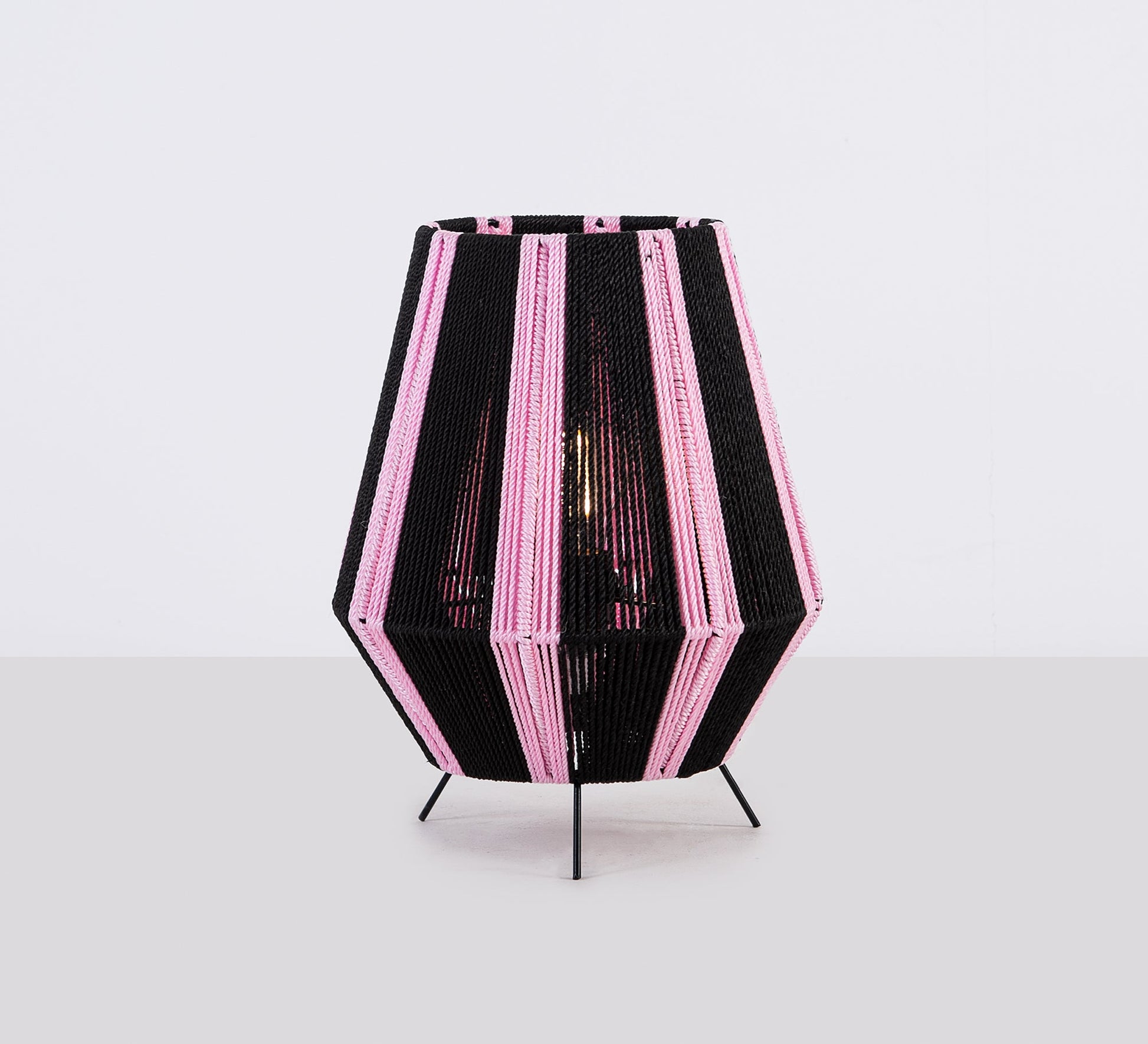 Cylindrical bamboo lampshade for reception spaces - Vitrine Furniture - Lighting