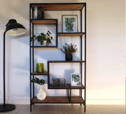 Decorative pieces unit with wooden shelves - Vitrine Furniture - Furniture