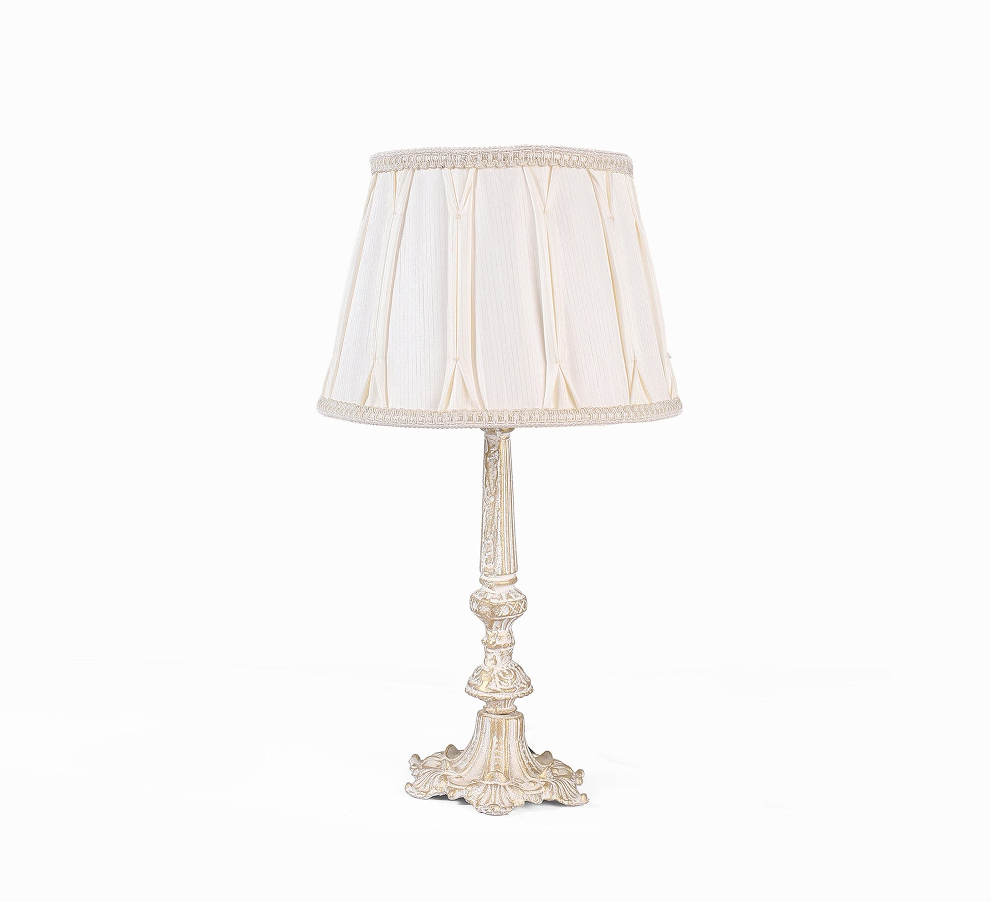 Decorative table lamp with a classic touch - Vitrine Furniture - Lighting