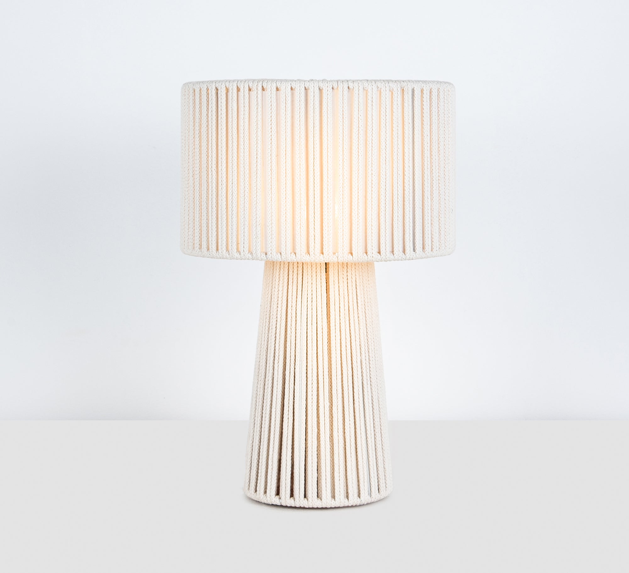 Distinctive lampshade with wonderful fabric texture - Vitrine Furniture - Lighting