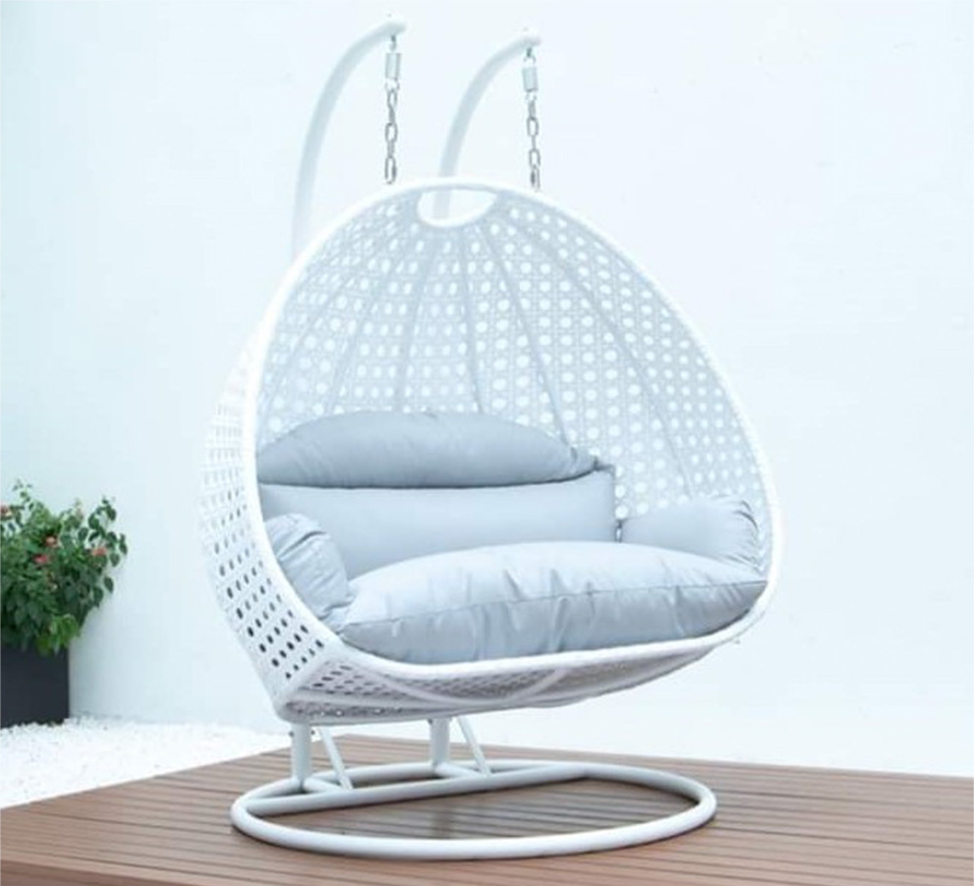 Double Swing Chair: Comfort, Stability, Style - Vitrine Furniture - Outdoor Products