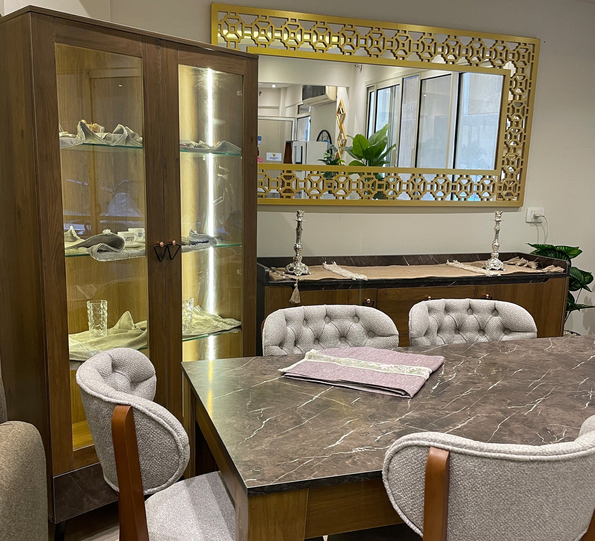 Elegant dining room in light brown wood color - Vitrine Furniture - Furniture