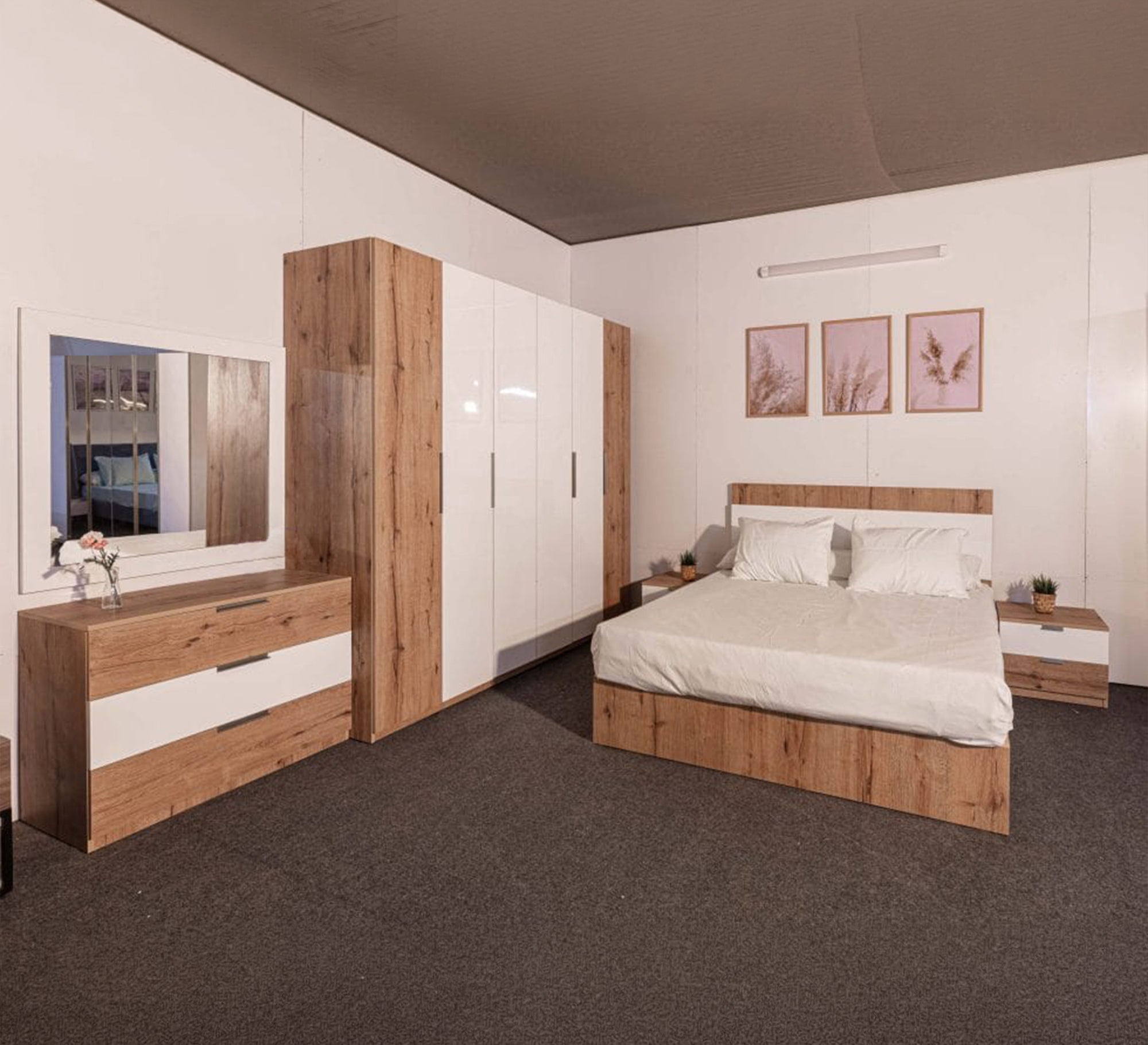 Elegant modern bedroom set - Vitrine Furniture - Master Bedroom Sets