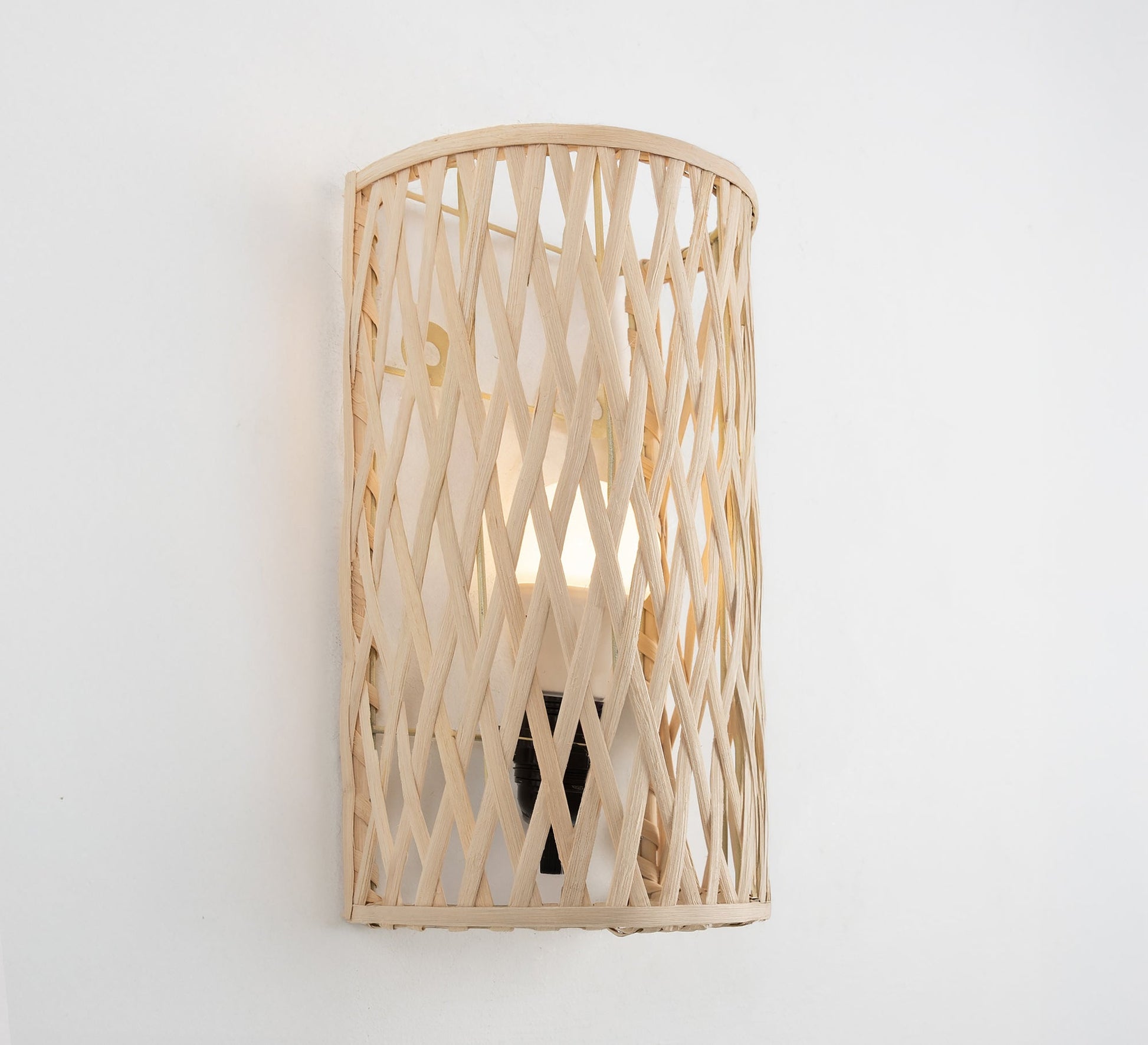 Elegant openwork bamboo wall sconce - Vitrine Furniture - Wall Sconce