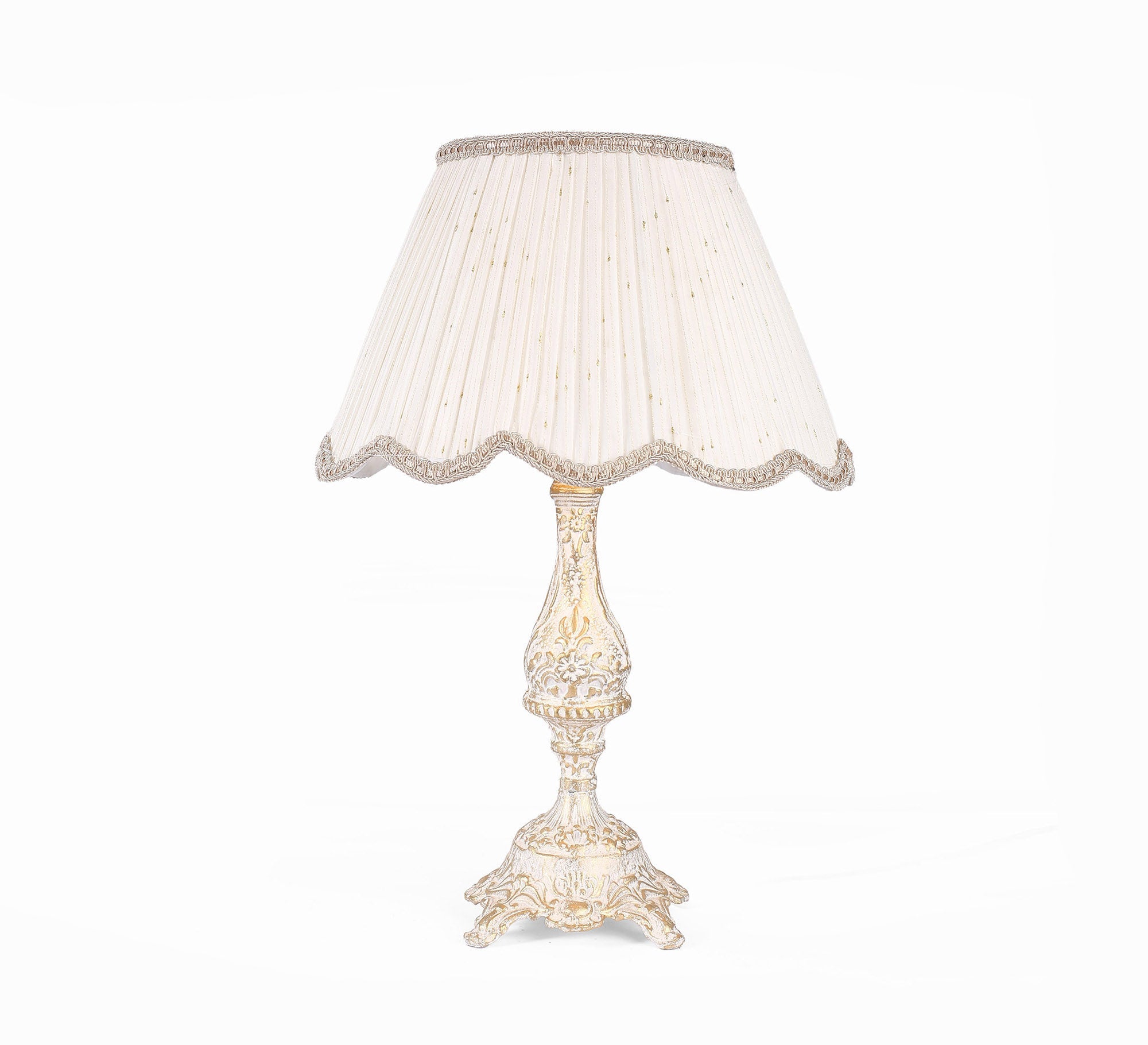 Elegant table lamp with a classic finish - Vitrine Furniture - Lighting