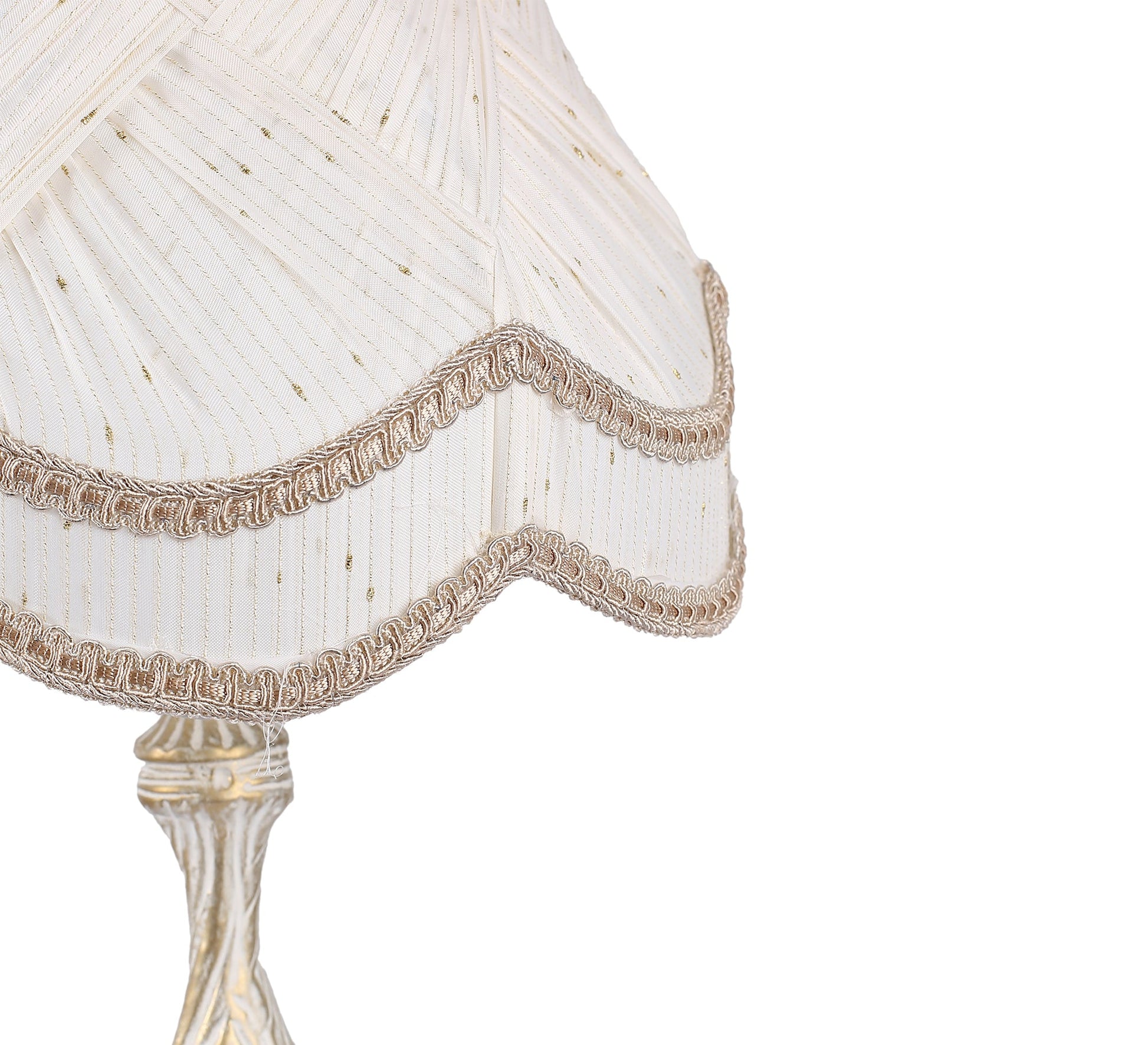 Elegant table lamp with a luxurious touch - Vitrine Furniture - Lighting