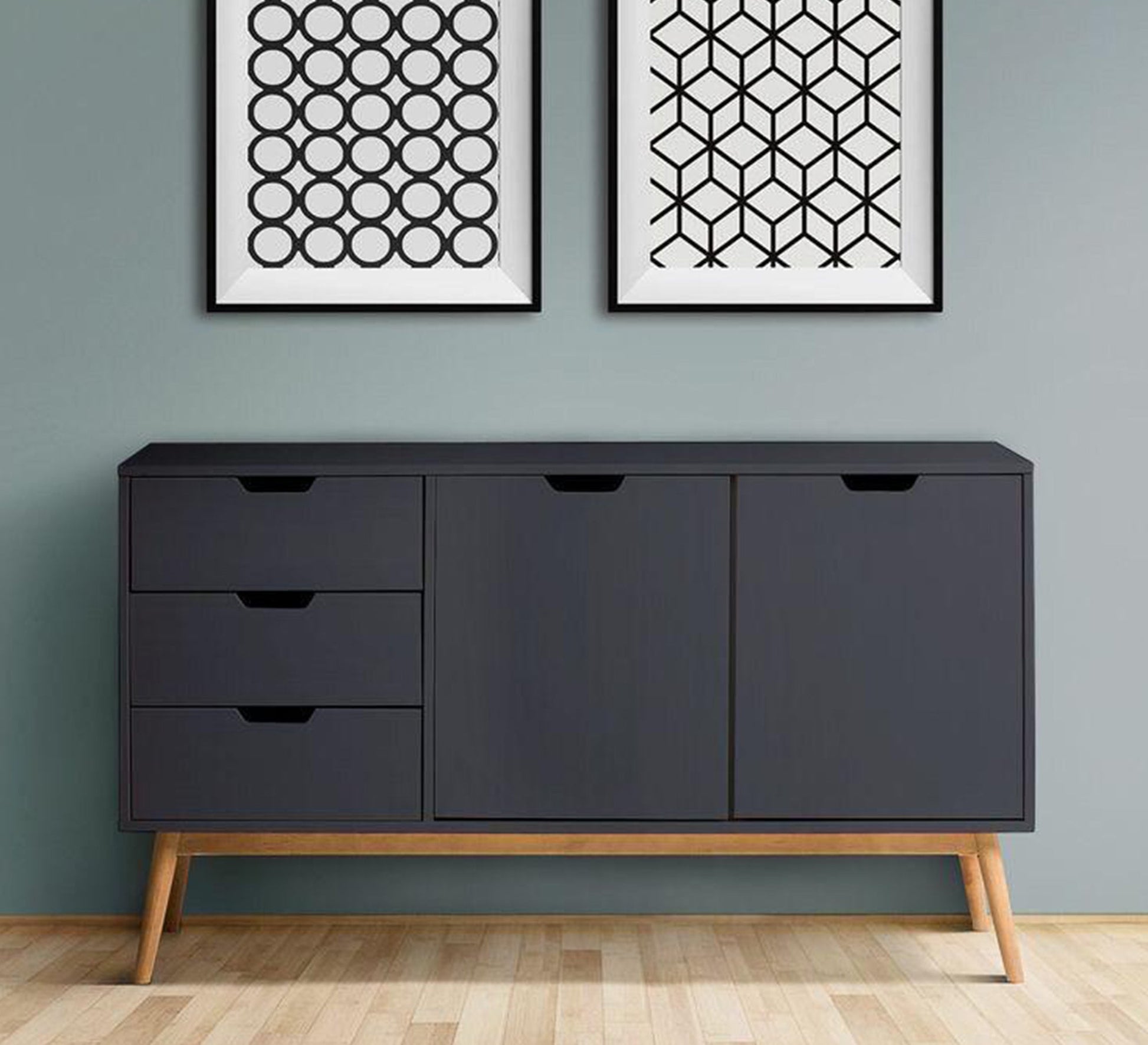 Elegantly designed bookcase - Vitrine Furniture - Furniture