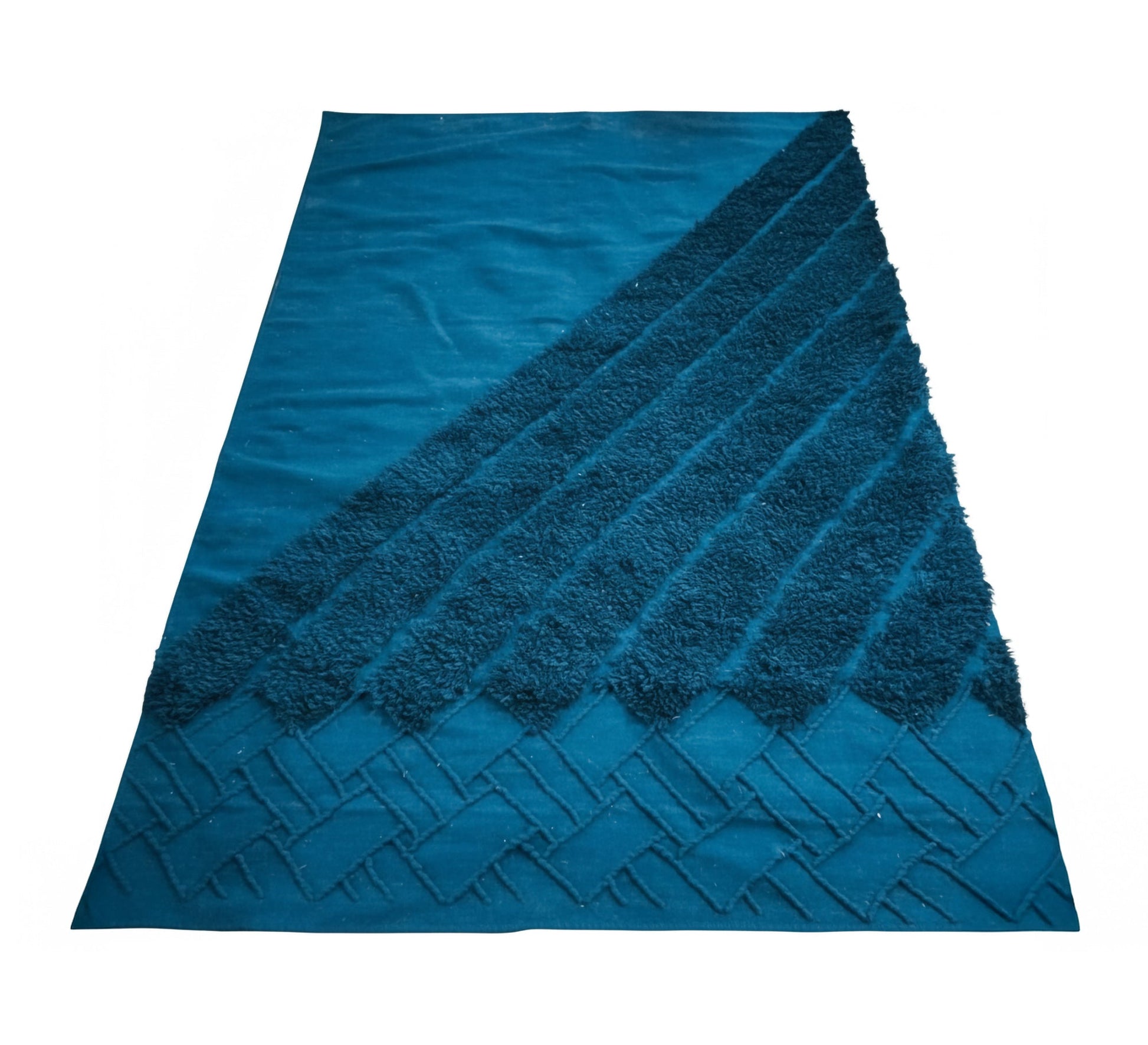 Embossed pile rug with a textured design - Vitrine Furniture - Accessories