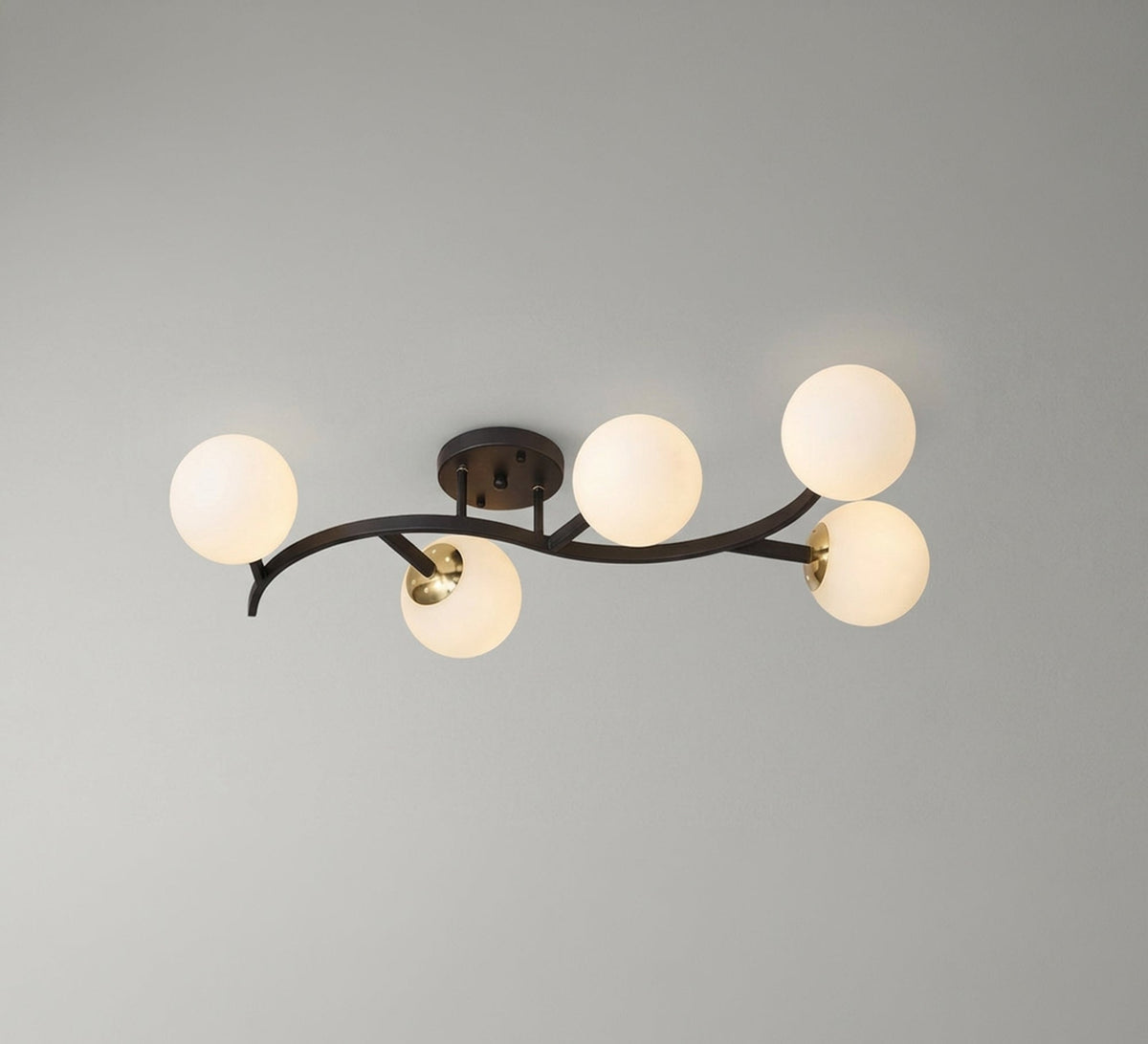 Five-branch leaf chandelier - Vitrine Furniture - Ceiling lights