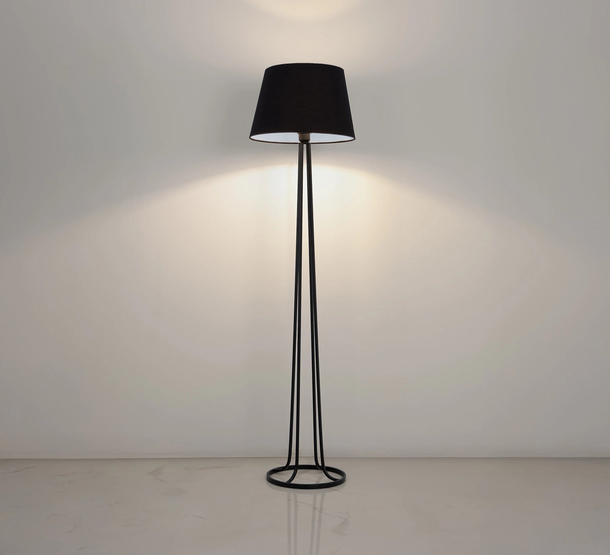 Floor lamp with metal legs - Vitrine Furniture - Floor lamps