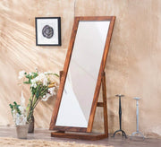 Floor mirror mounted on a base - Vitrine Furniture - Décor